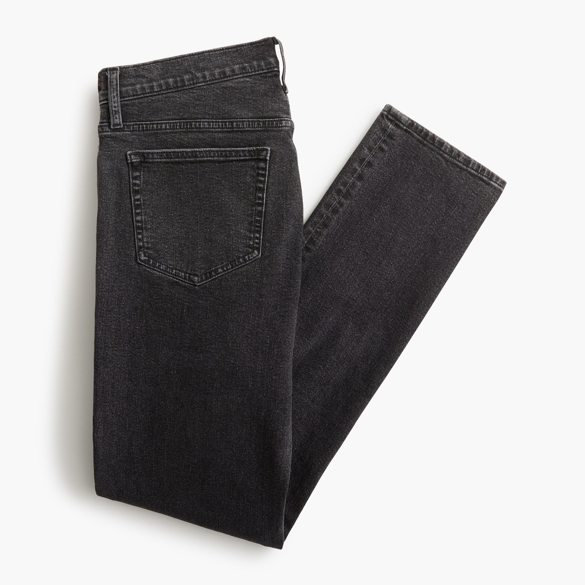Slim-fit black jean in vintage stretch
