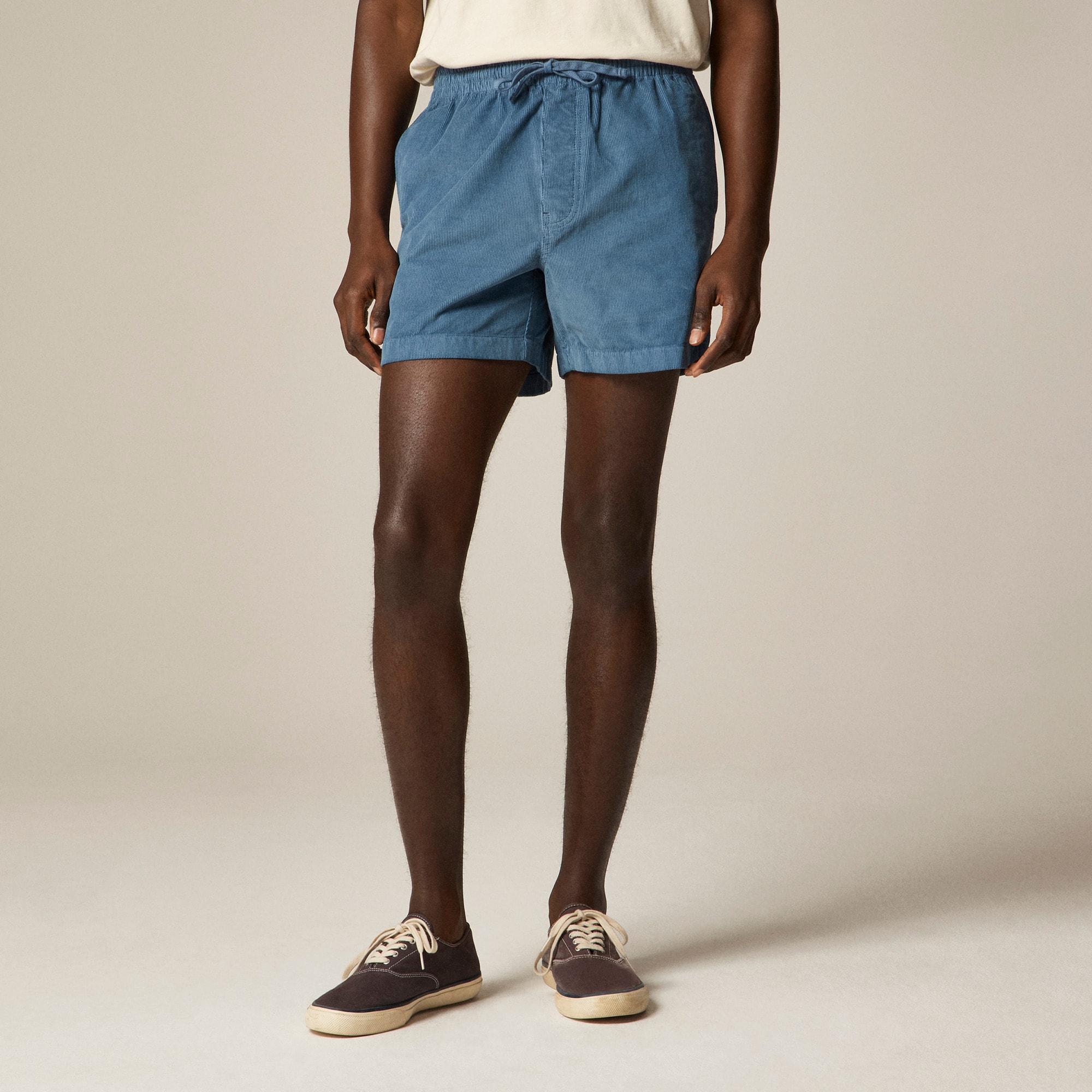5" everyday drawstring short in corduroy