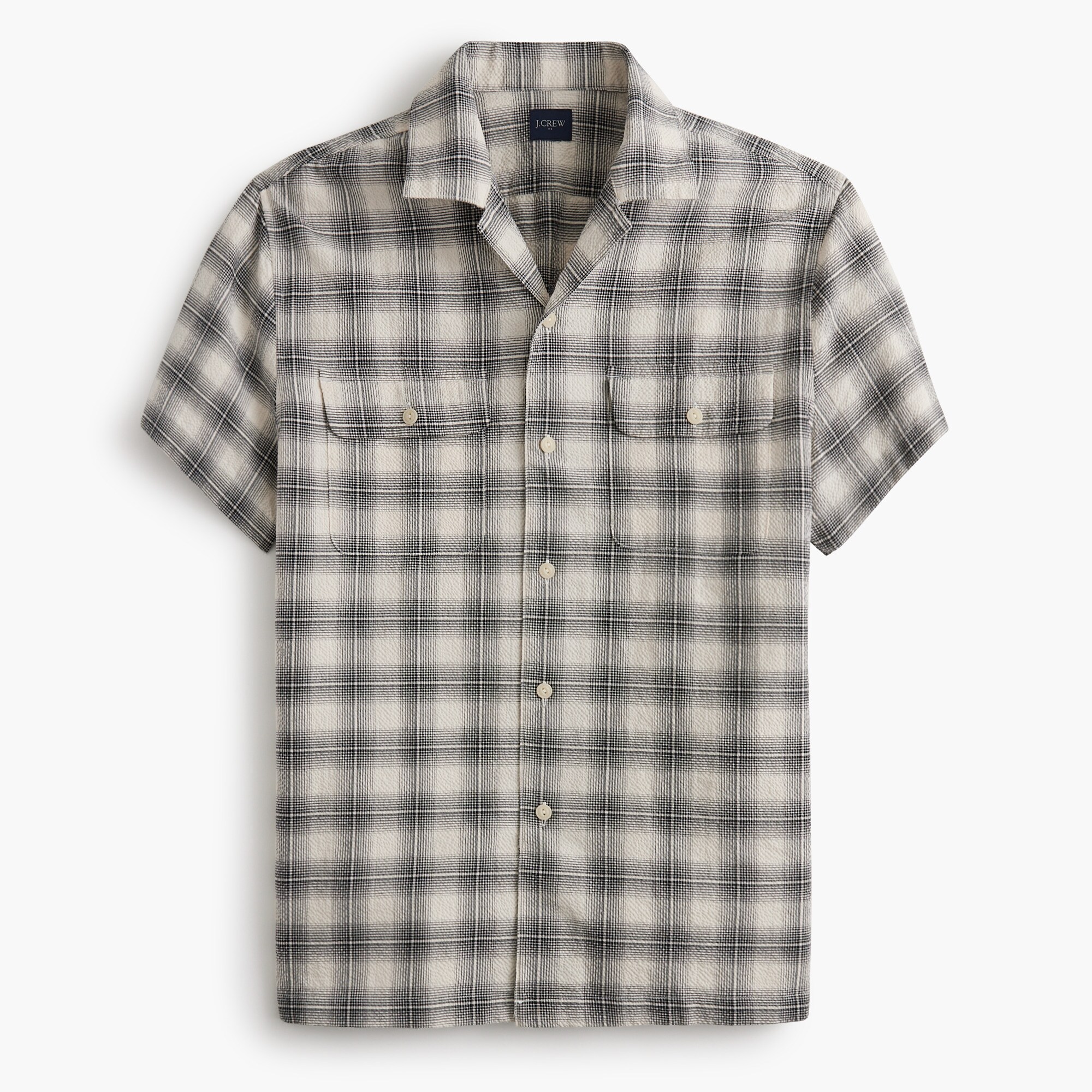 Short-sleeve seersucker camp shirt