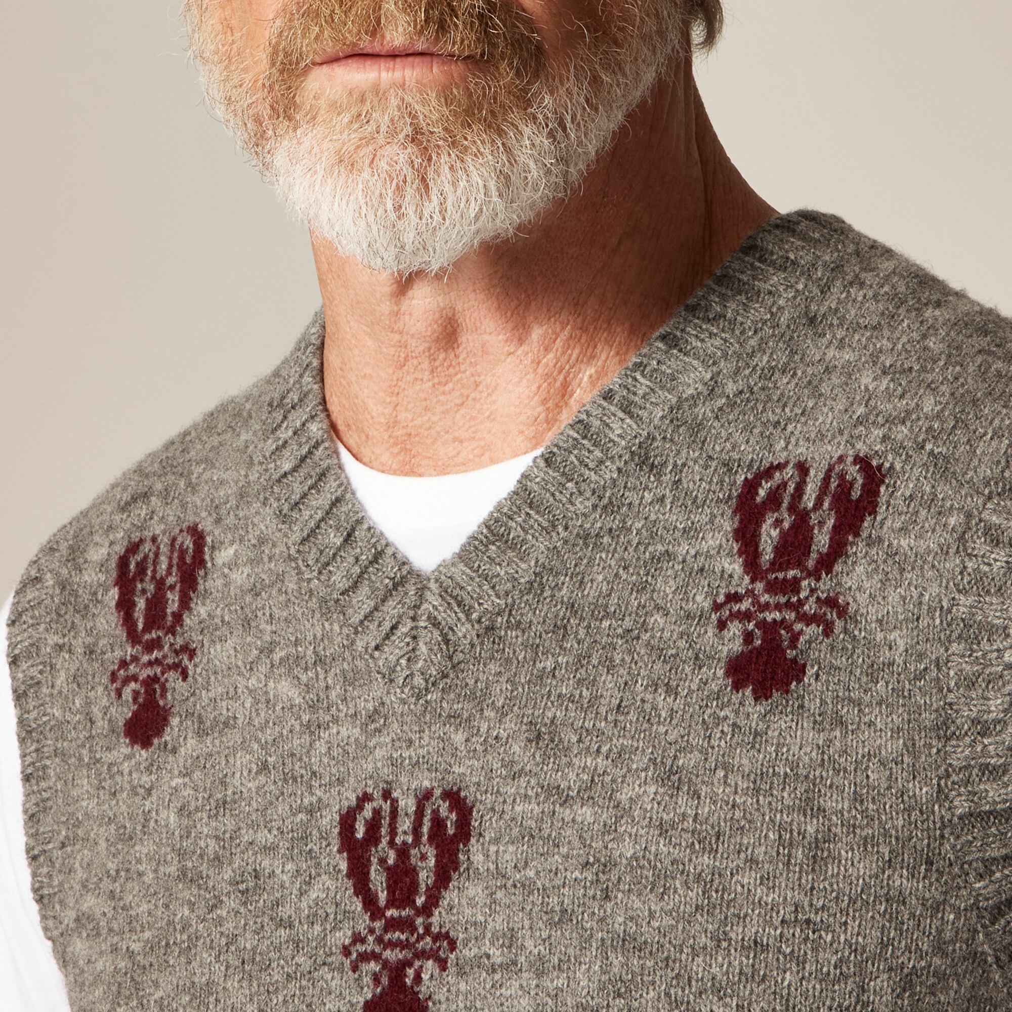 Wool sweater-vest in lobster