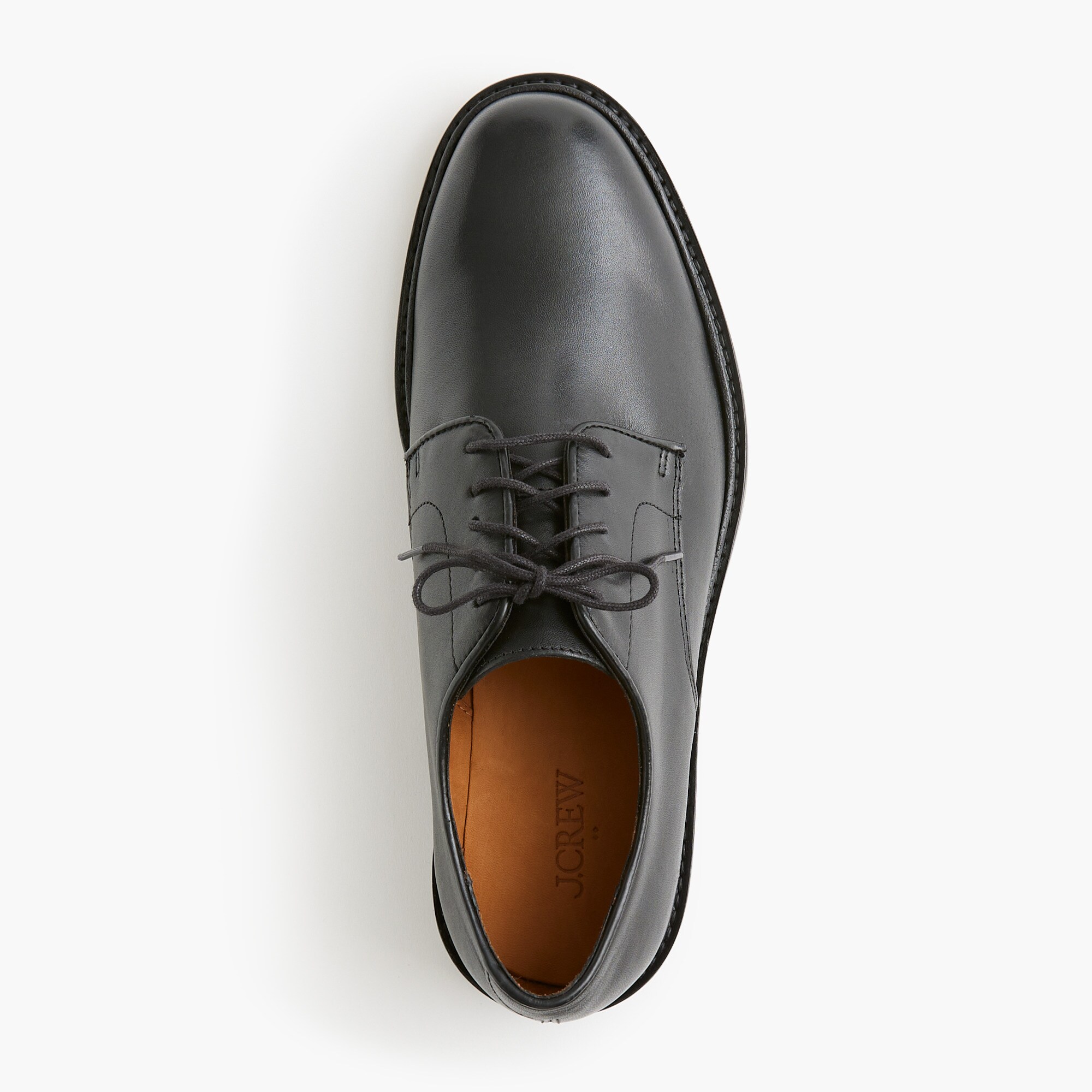 Lace-up derby shoes