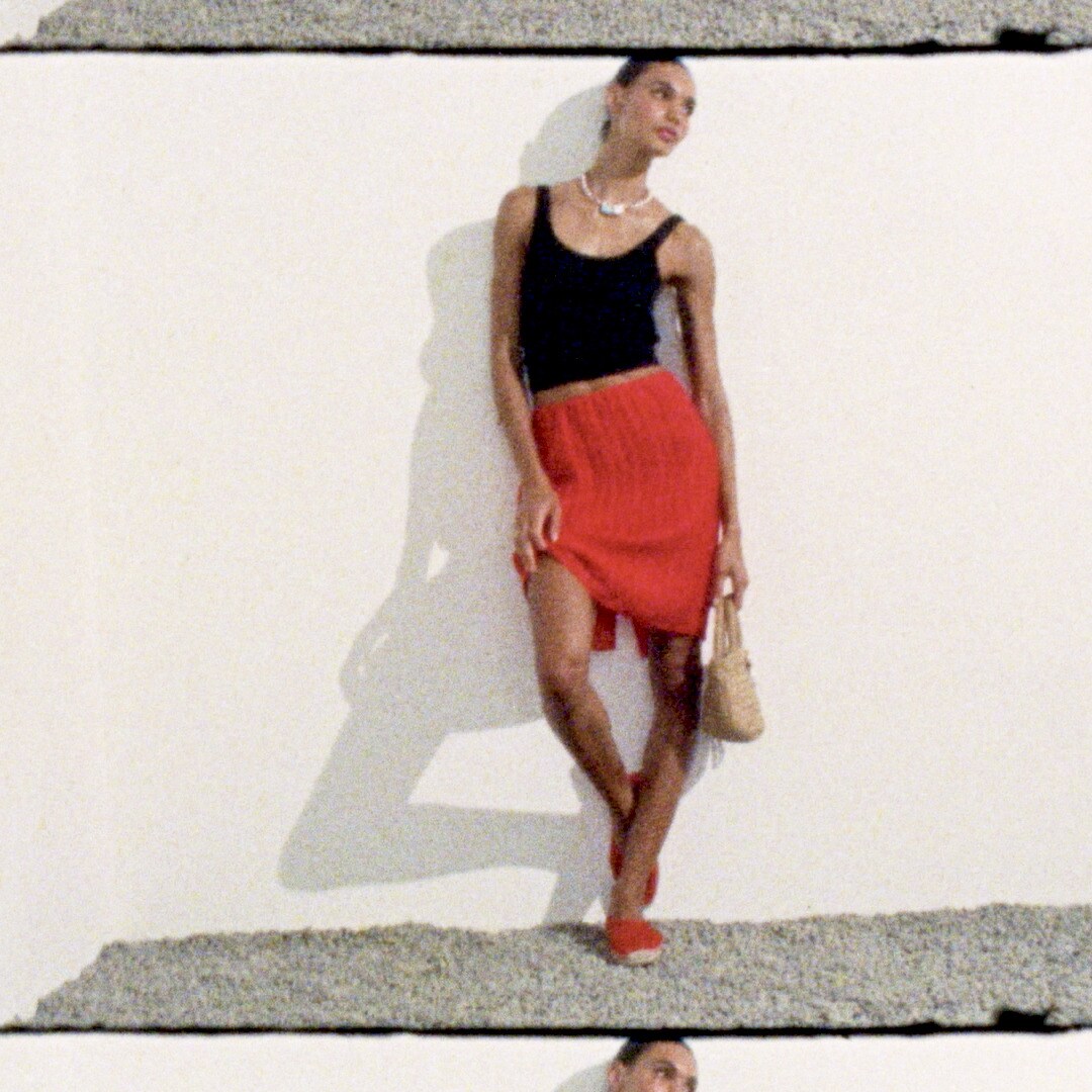 Textured linen-blend skirt