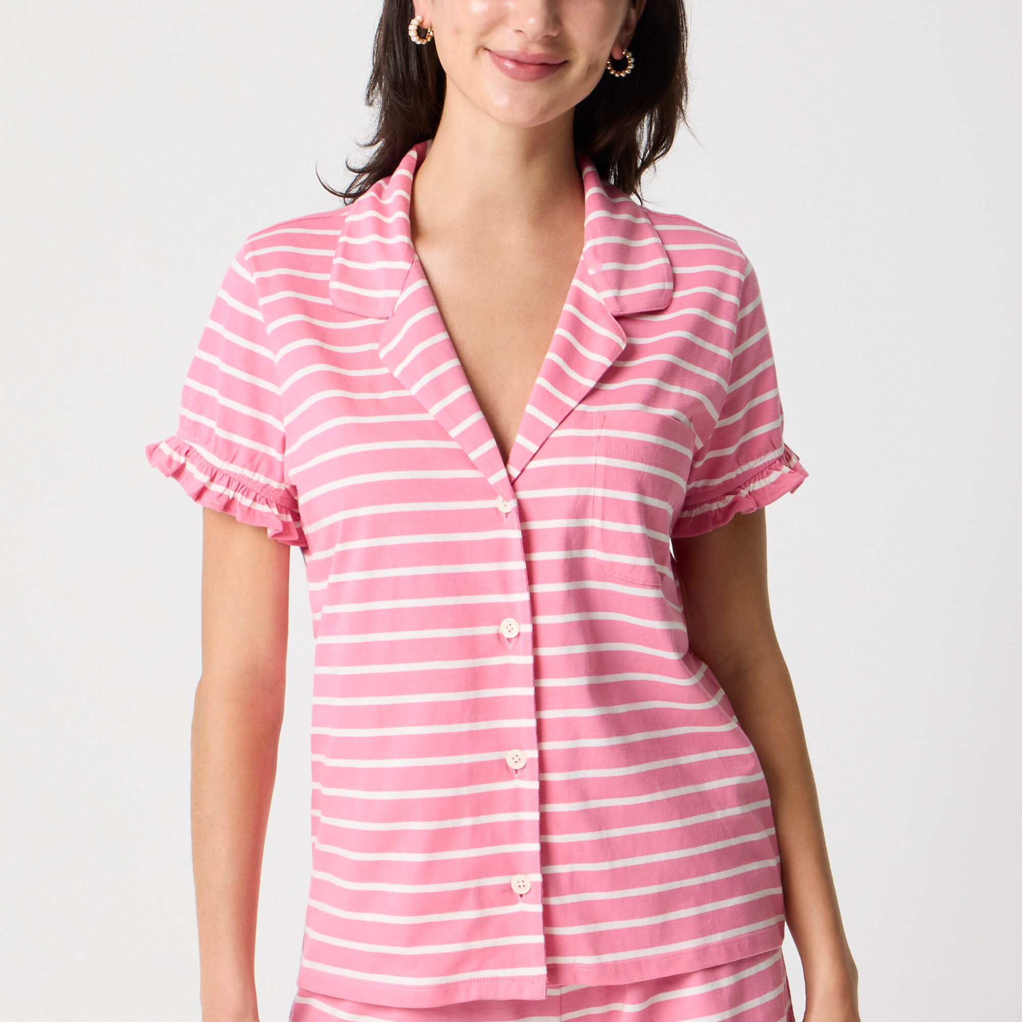 Short-sleeve knit ruffle top and short pajama set