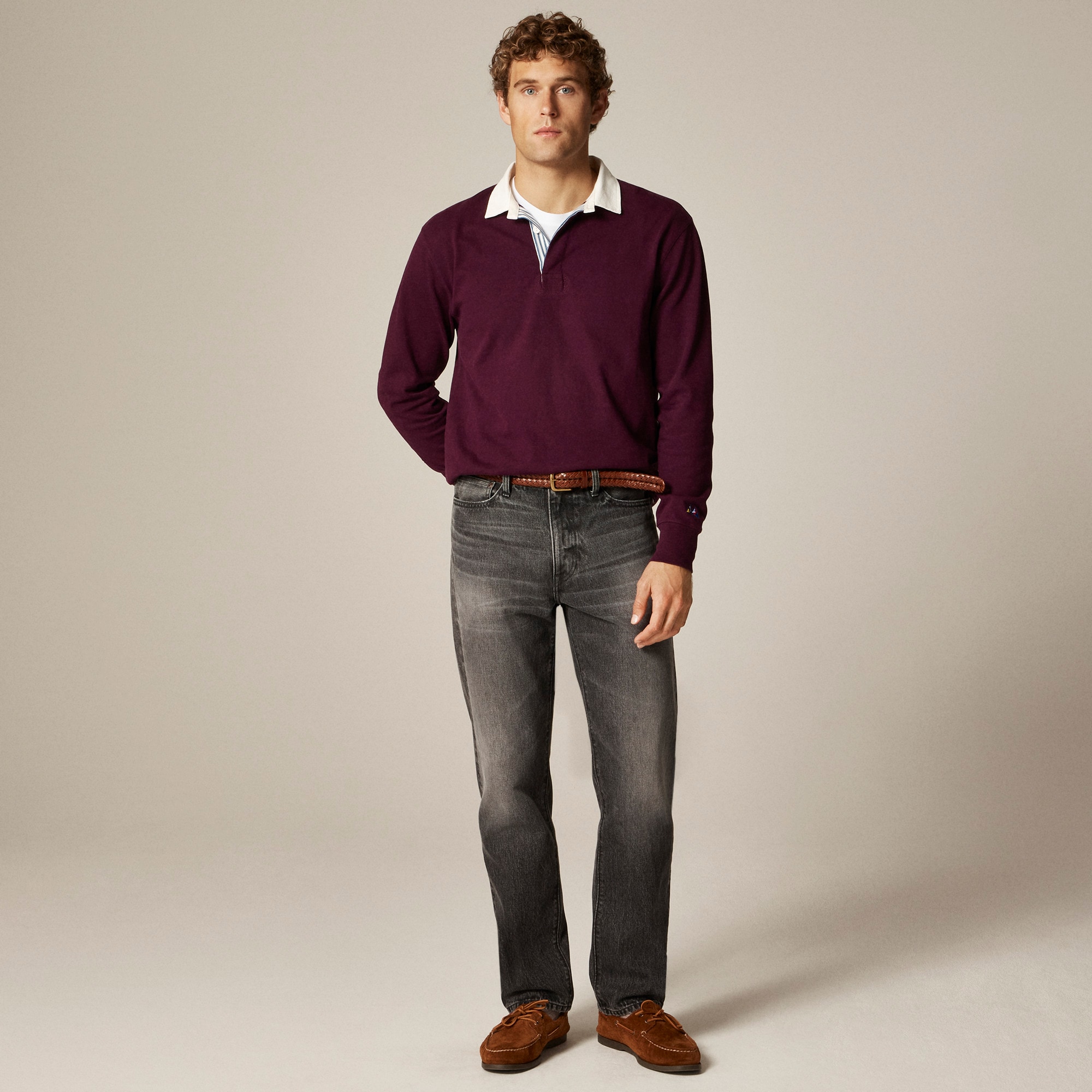 Classic jean in faded black wash