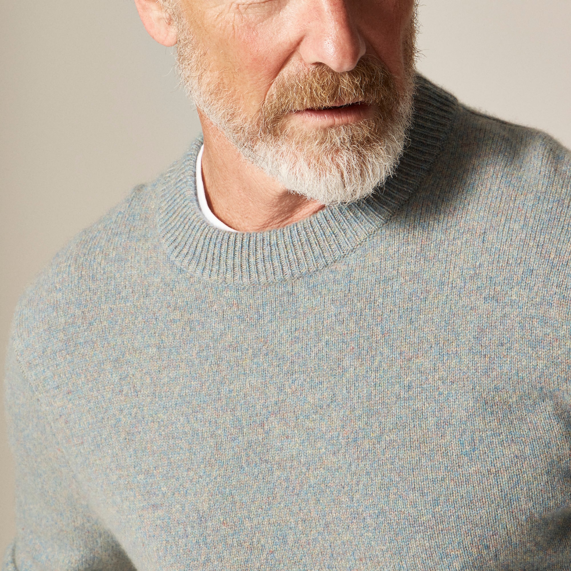 Midweight heathered cashmere crewneck sweater