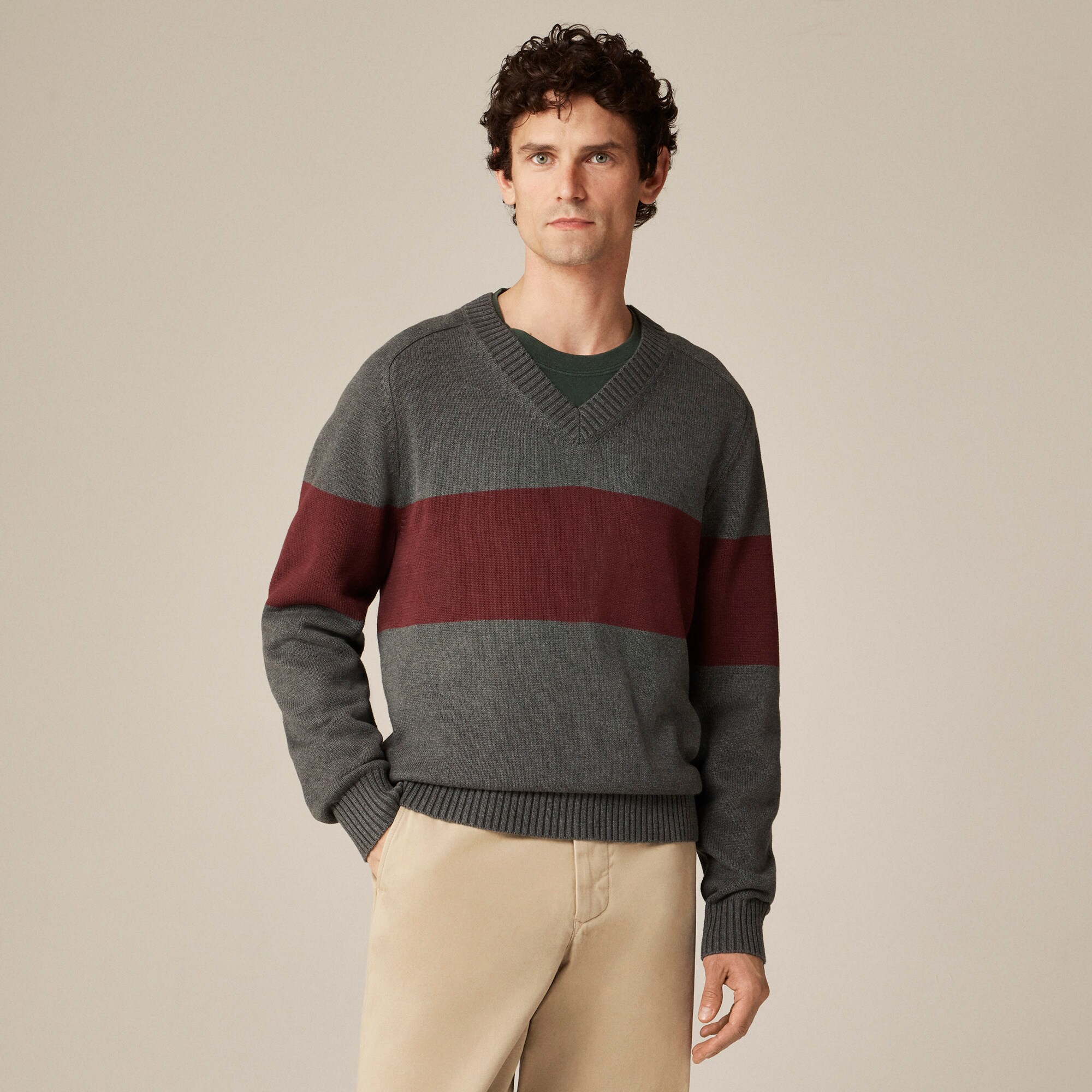 mens Heritage cotton V-neck sweater in stripe