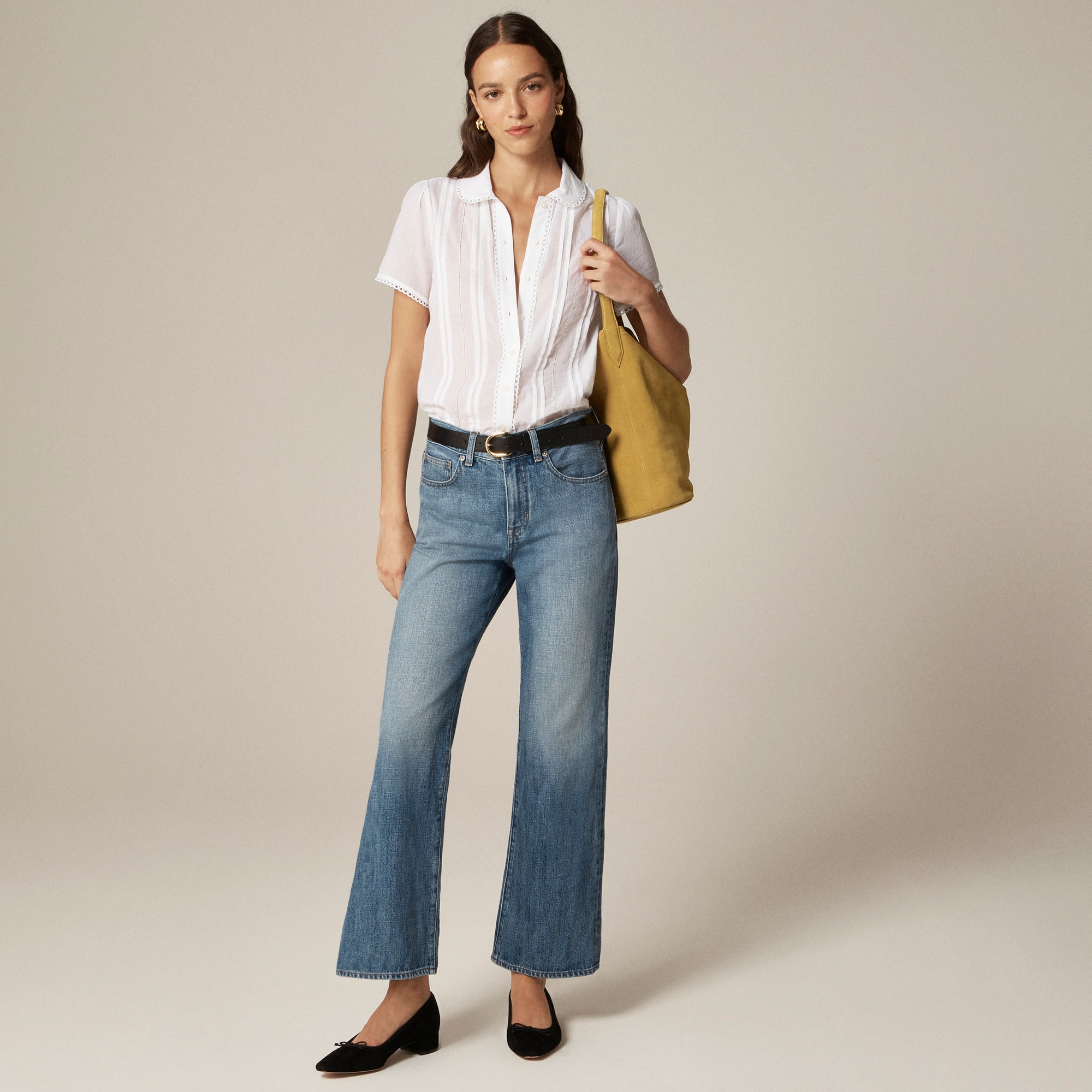womens Mid-rise relaxed kickout jean