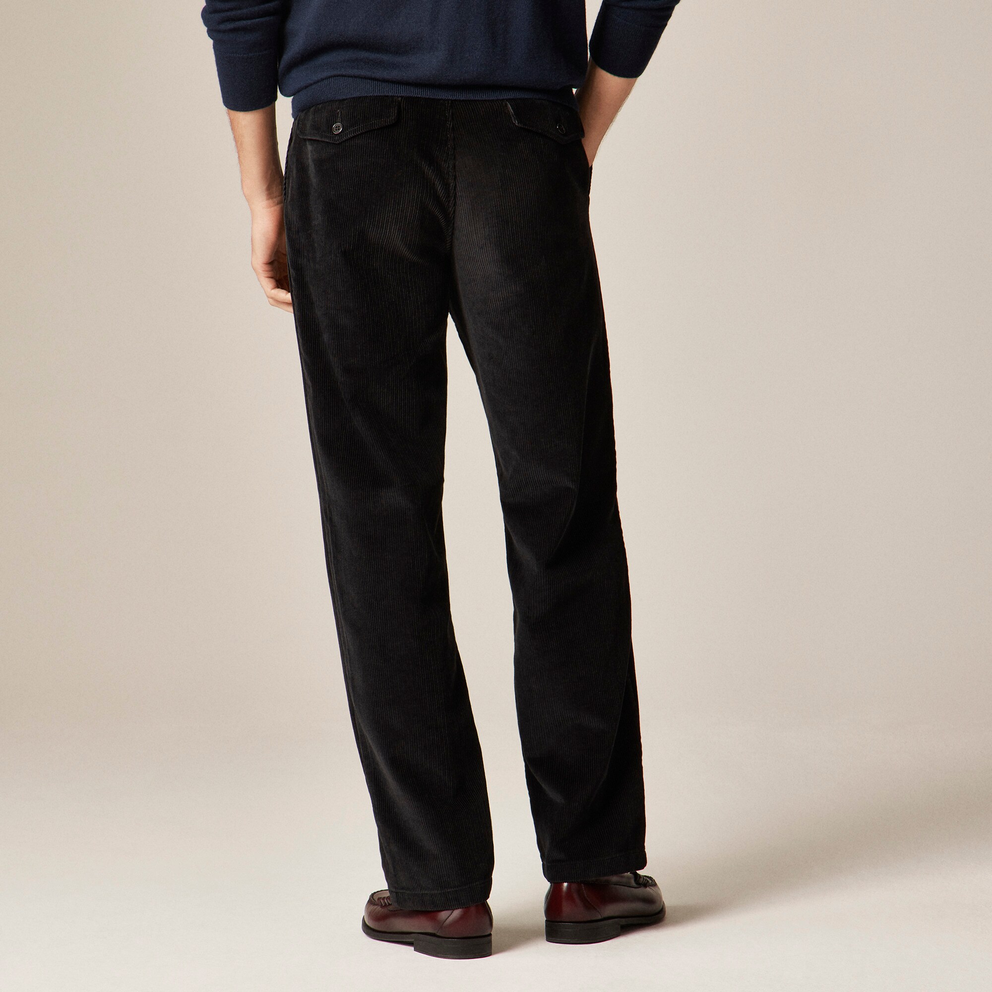 Classic-fit 10-wale corduroy trouser - thumbnail 4