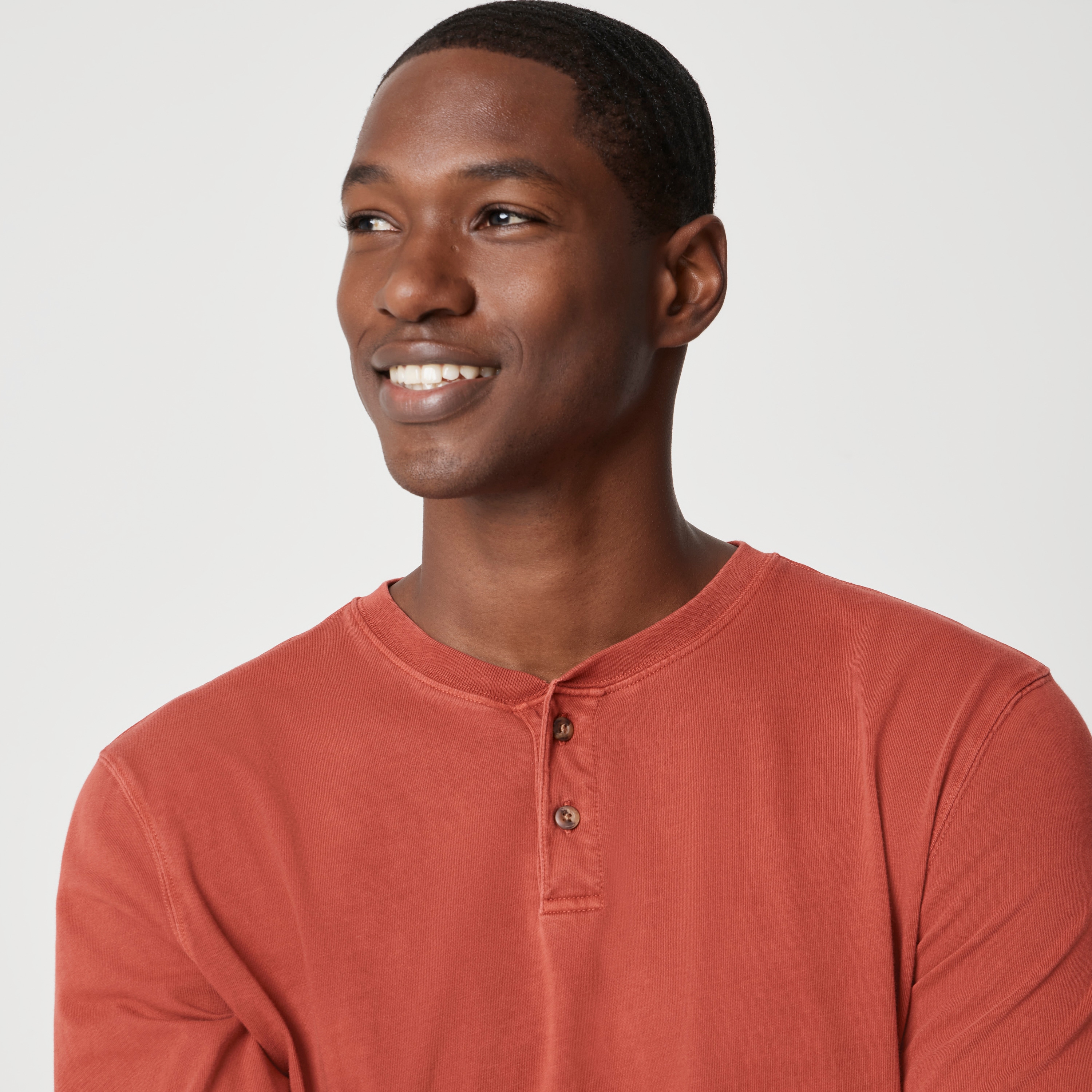 Garment-dyed henley tee