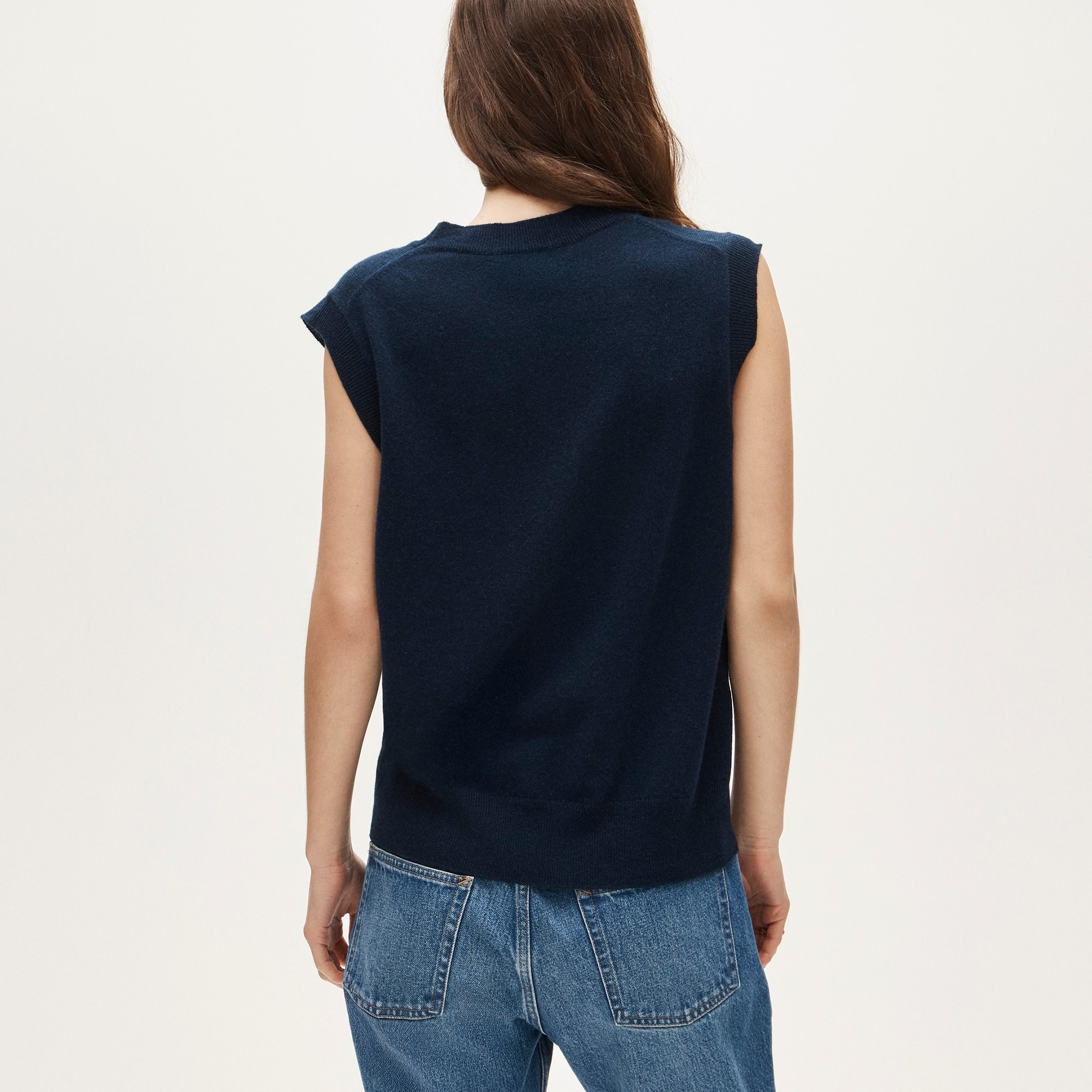 Cashmere relaxed sweater-vest - image 5