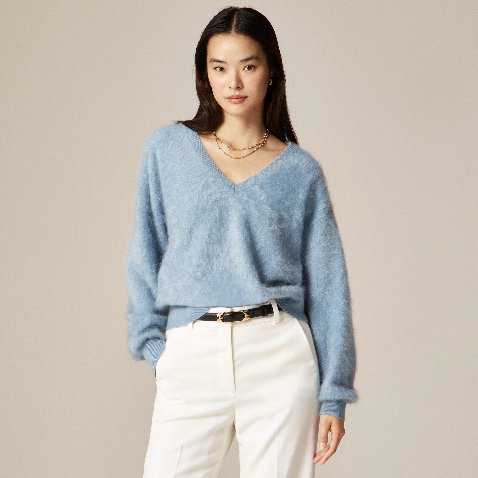 Brushed cashmere V-neck sweater