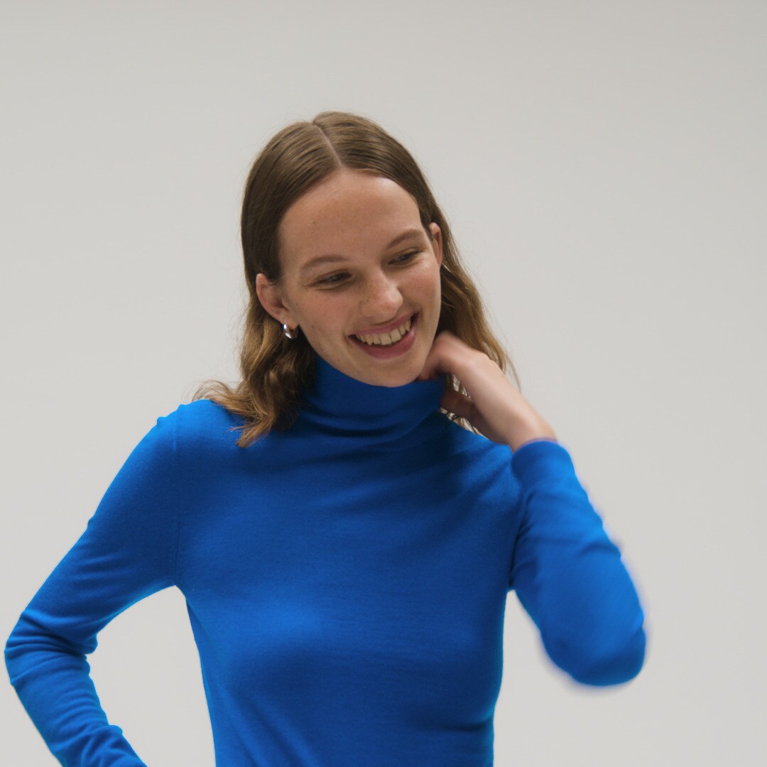 Carolyn turtleneck sweater in merino wool