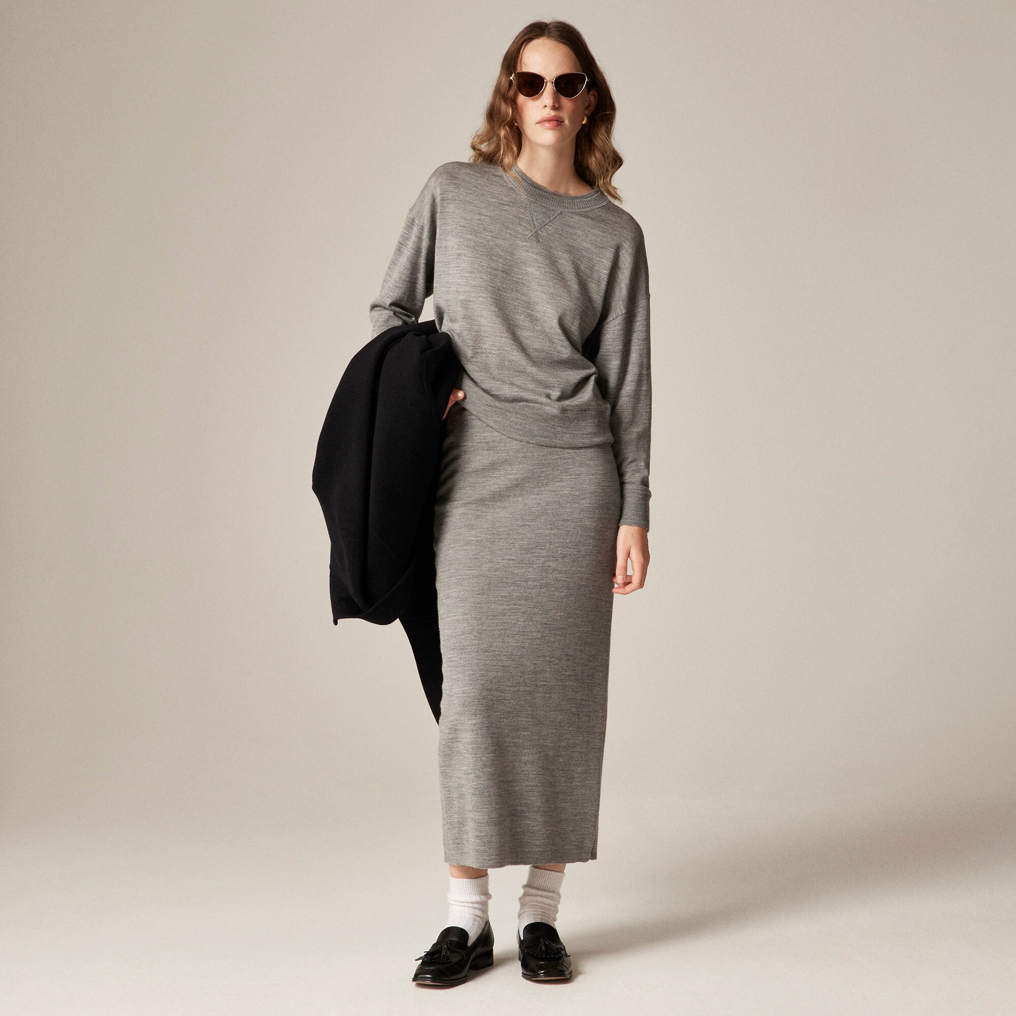Oversized crewneck sweatshirt in merino wool - thumbnail 2