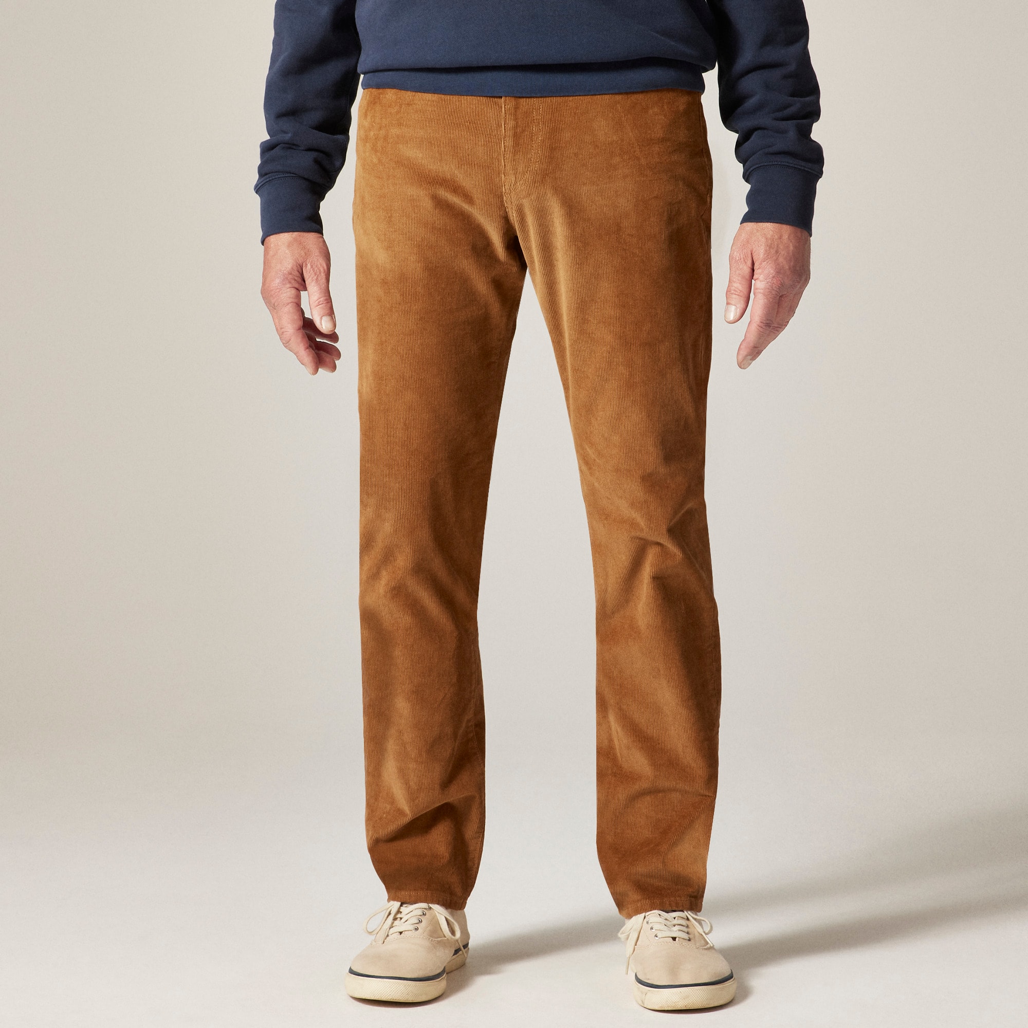  770&trade; Straight-fit five-pocket pant in stretch corduroy