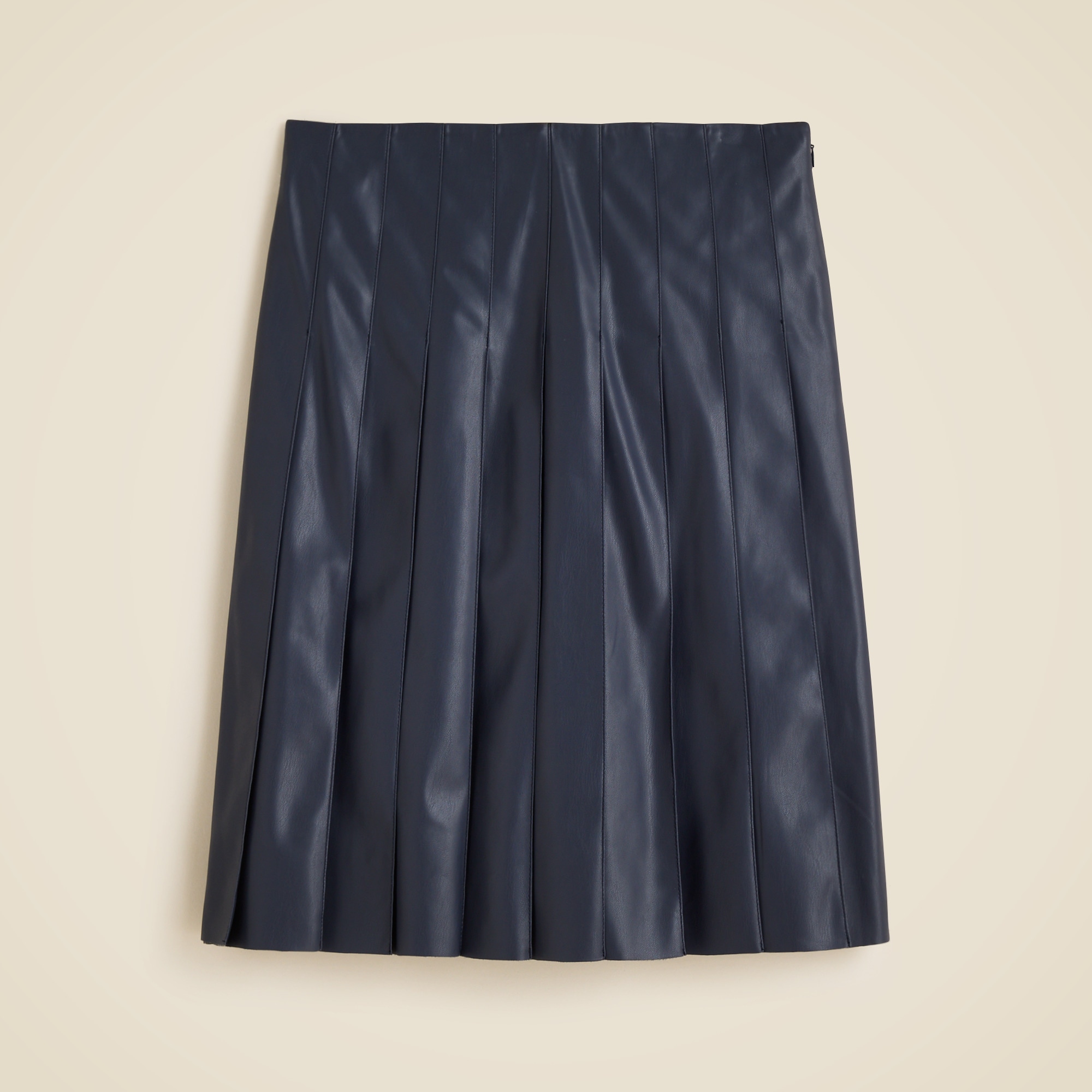 Pleated knee-length skirt in faux leather — Image 4