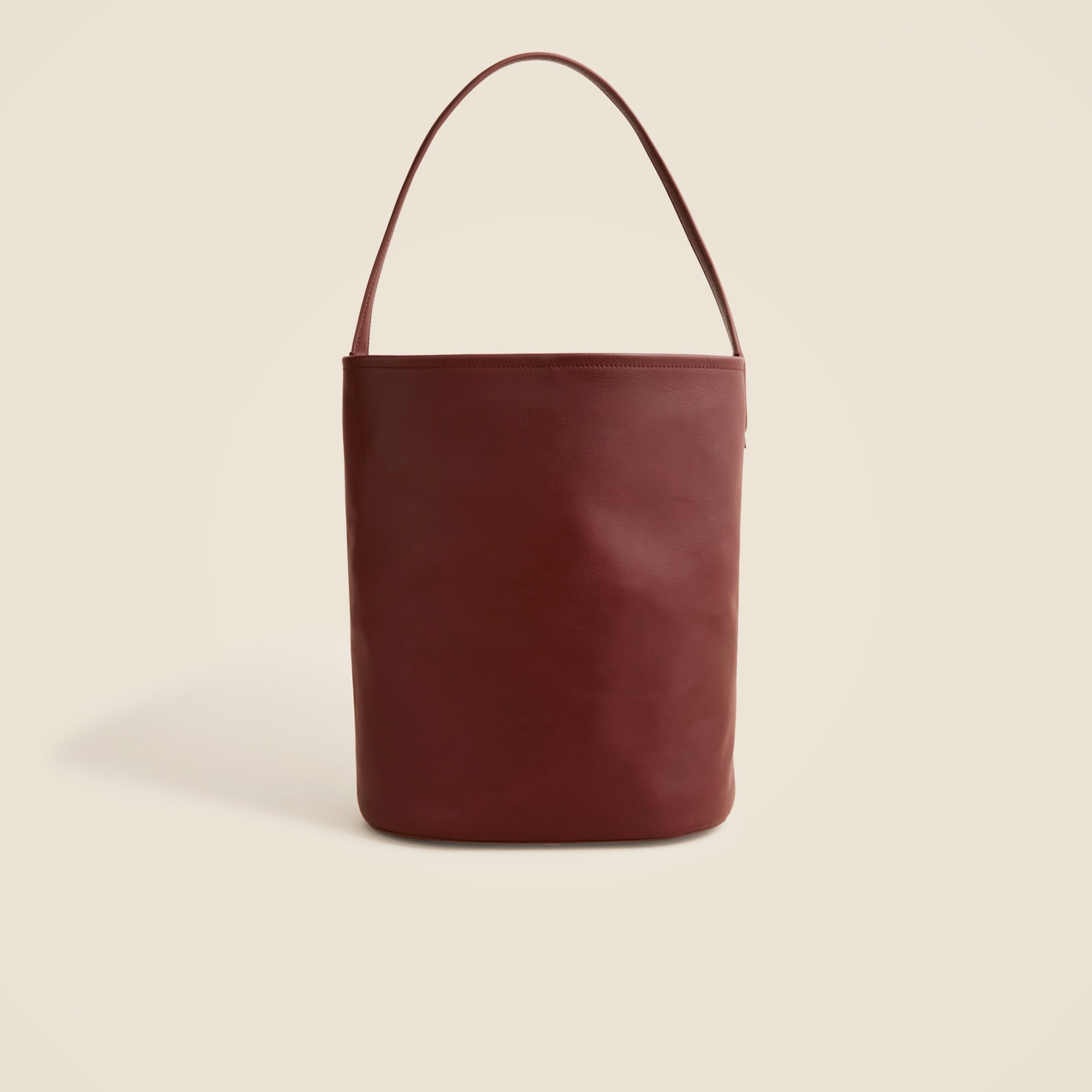 womens Berkeley big bucket bag in leather