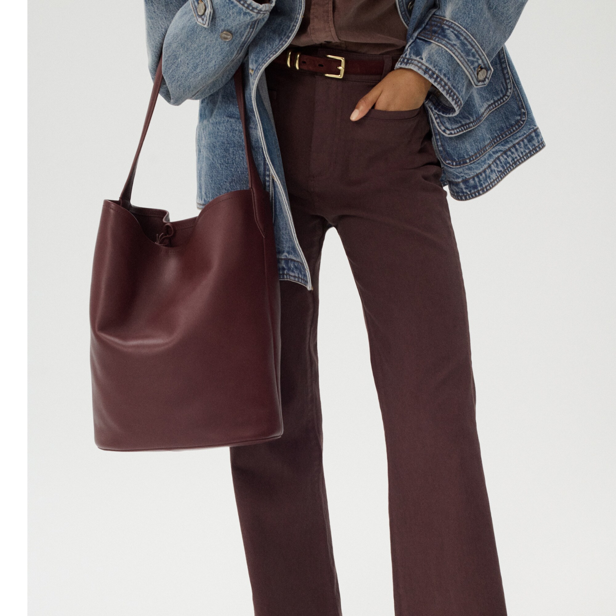 Berkeley big bucket bag in leather