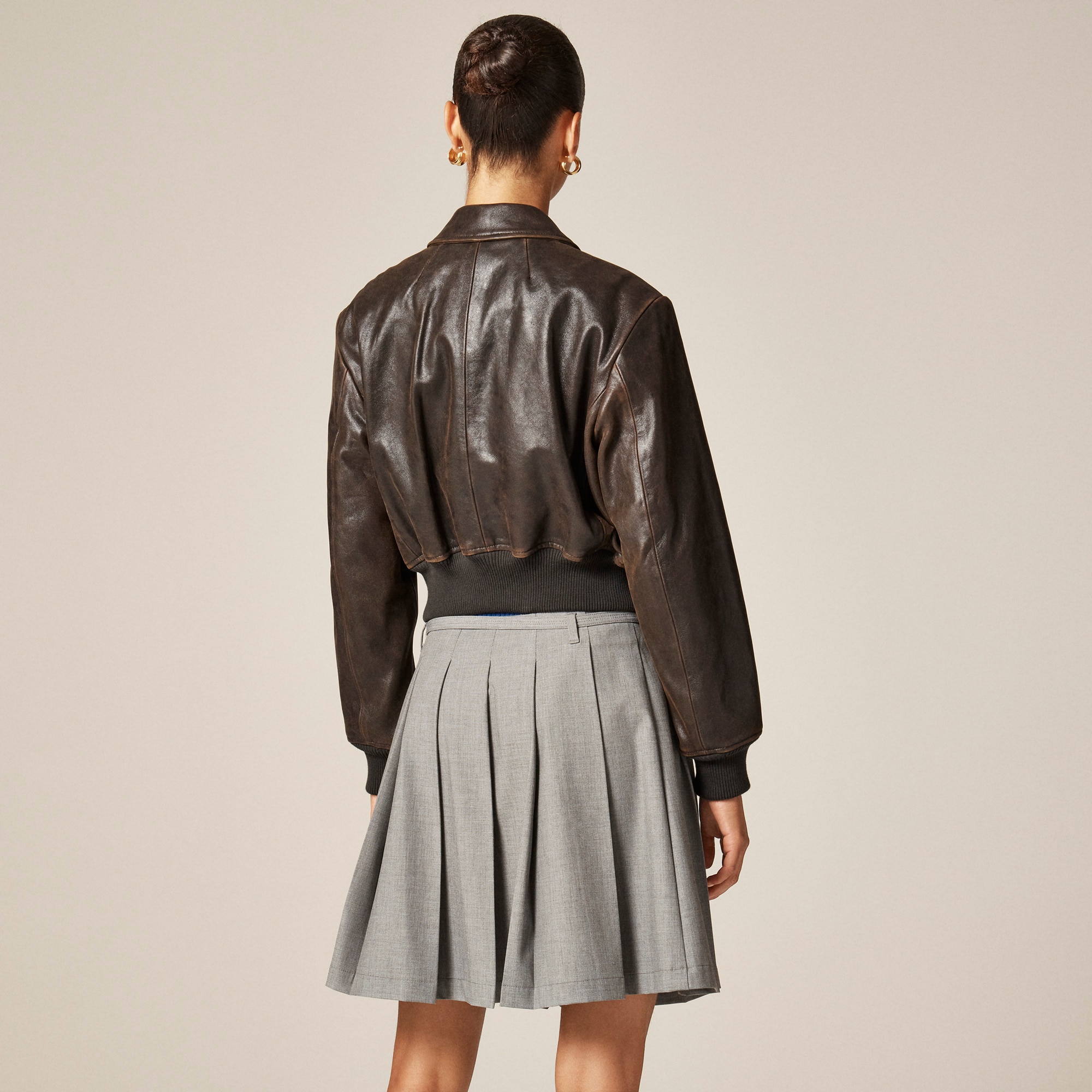 Collection cropped flight jacket in distressed leather - image 5