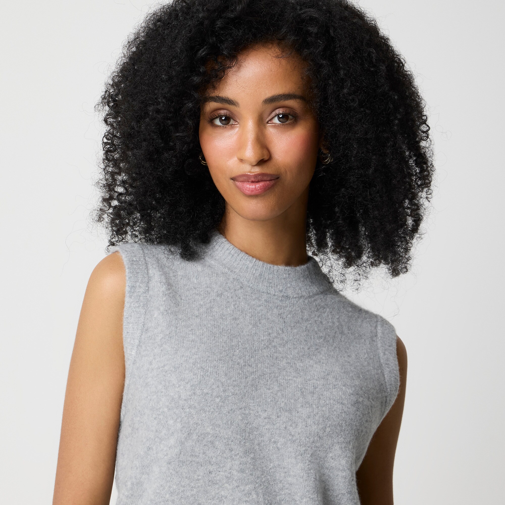 Crewneck sweater-vest in extra-soft yarn