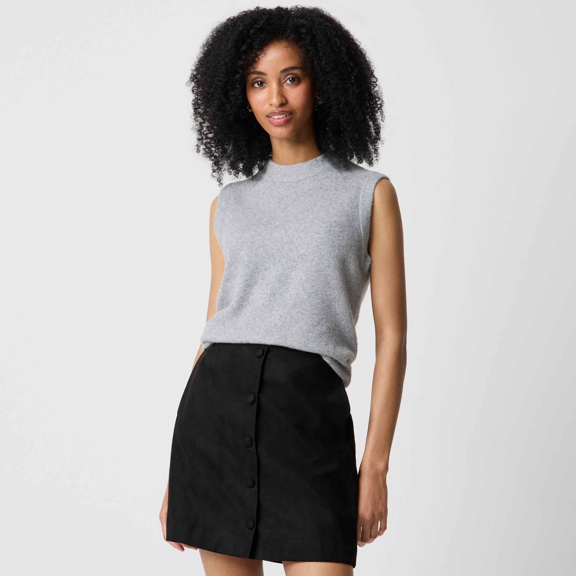 Crewneck sweater-vest extra-soft yarn