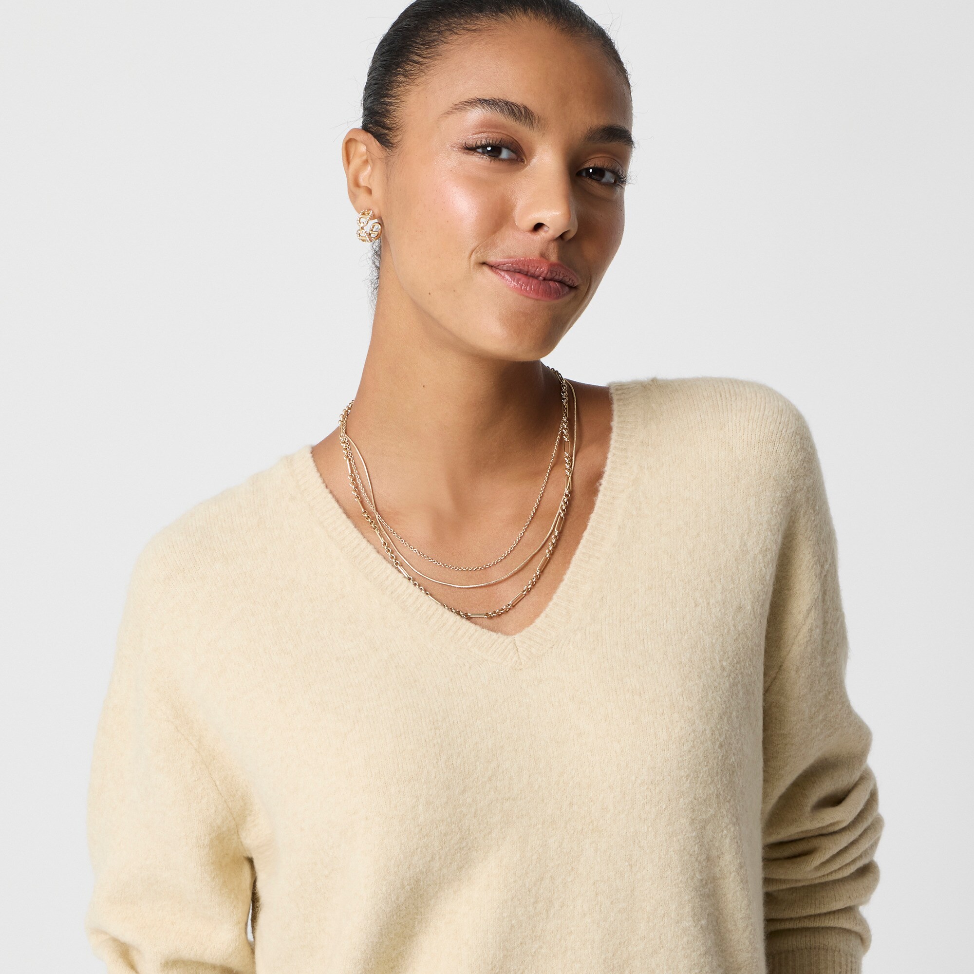 V-neck sweater in extra-soft yarn