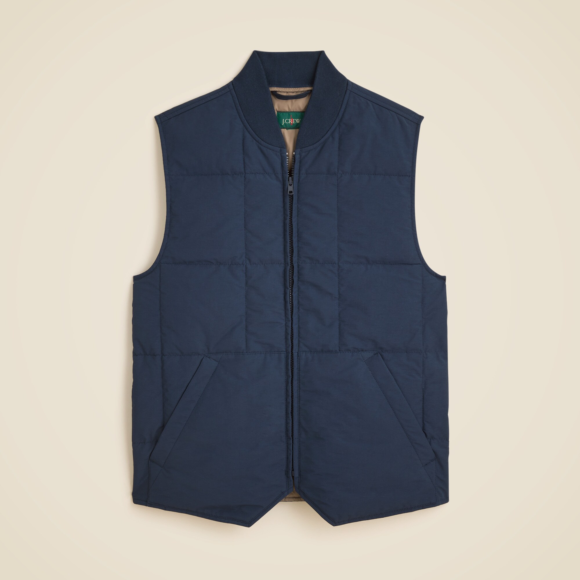CN115_BL8133?hei=1700&crop=0,0