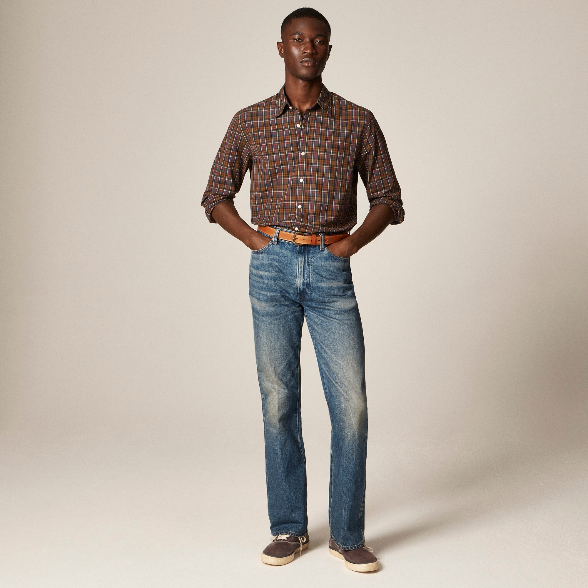Bootcut creased jean in vintage medium wash