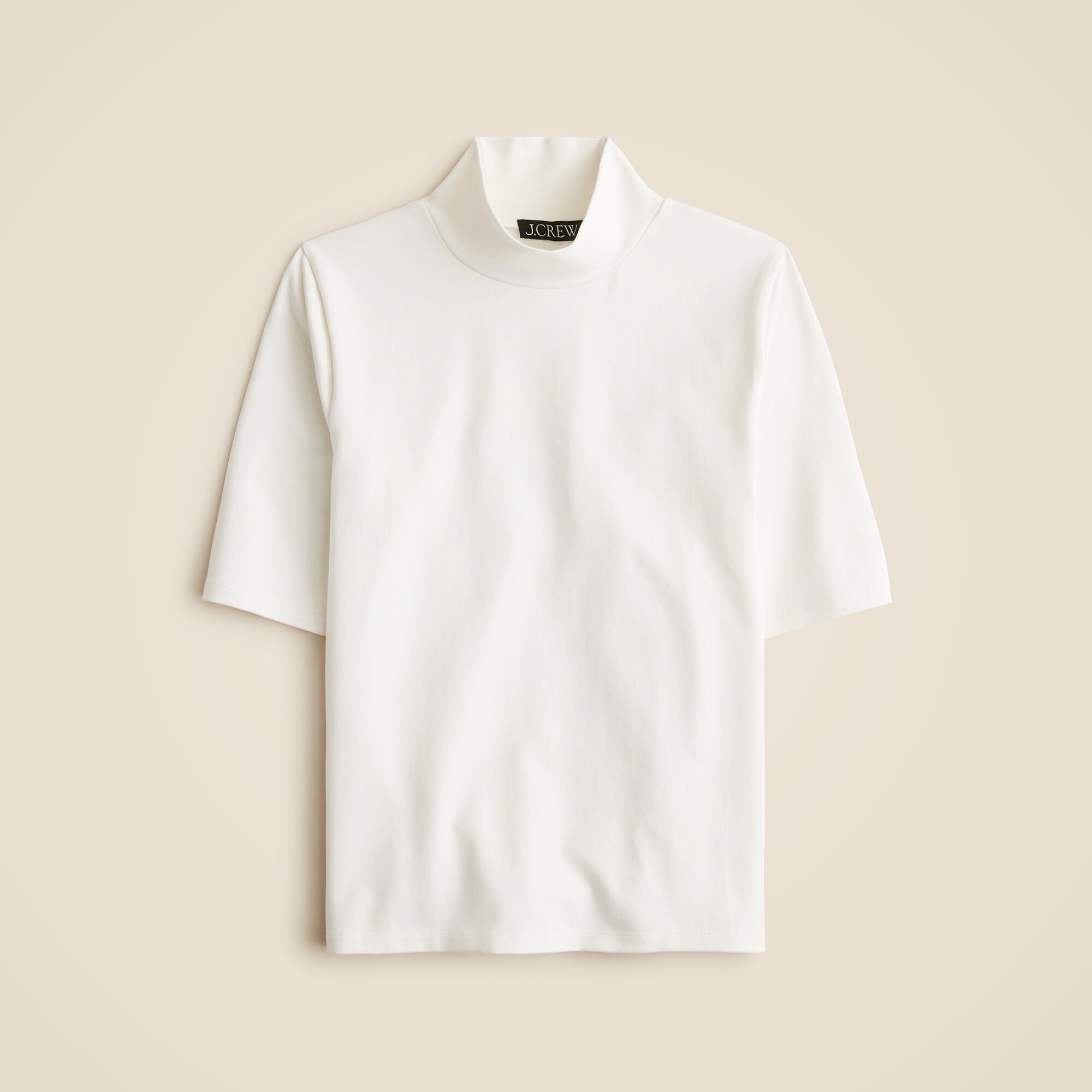 New perfect-fit short-sleeve T-shirt