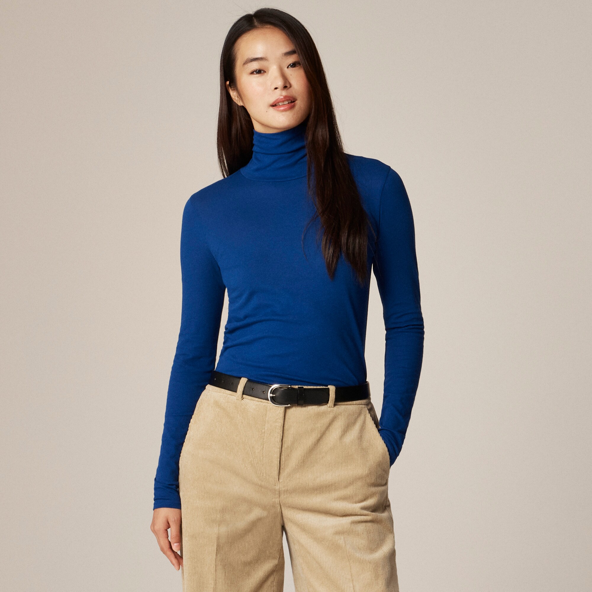  Feather jersey turtleneck