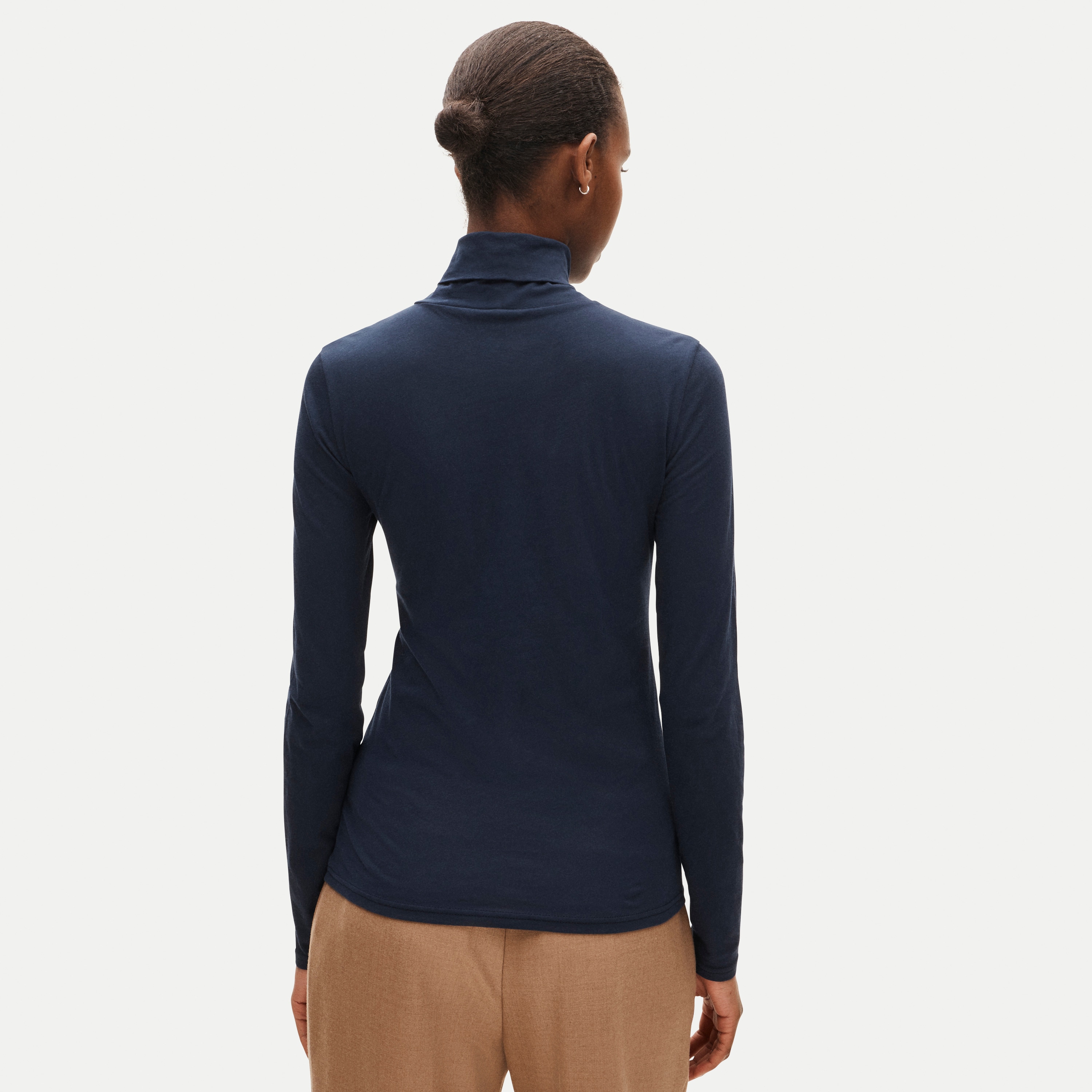 Feather jersey turtleneck