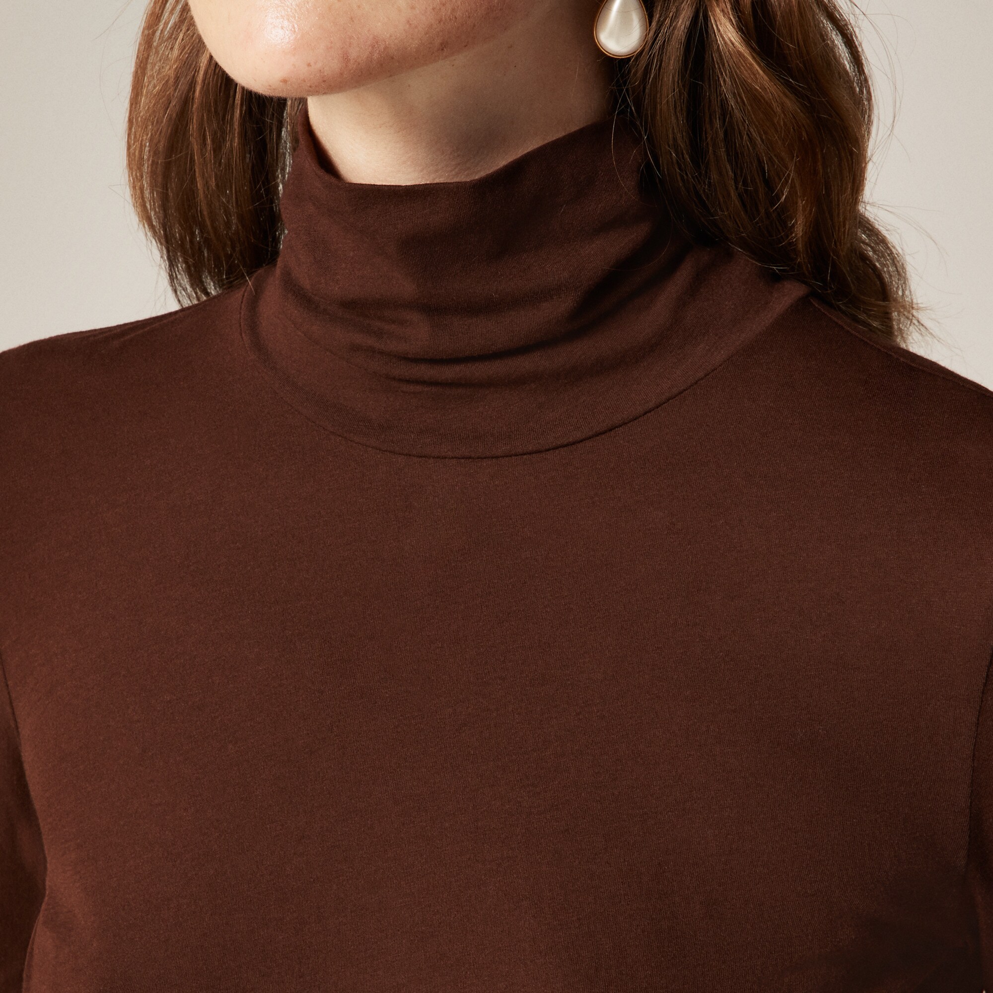 Feather jersey turtleneck