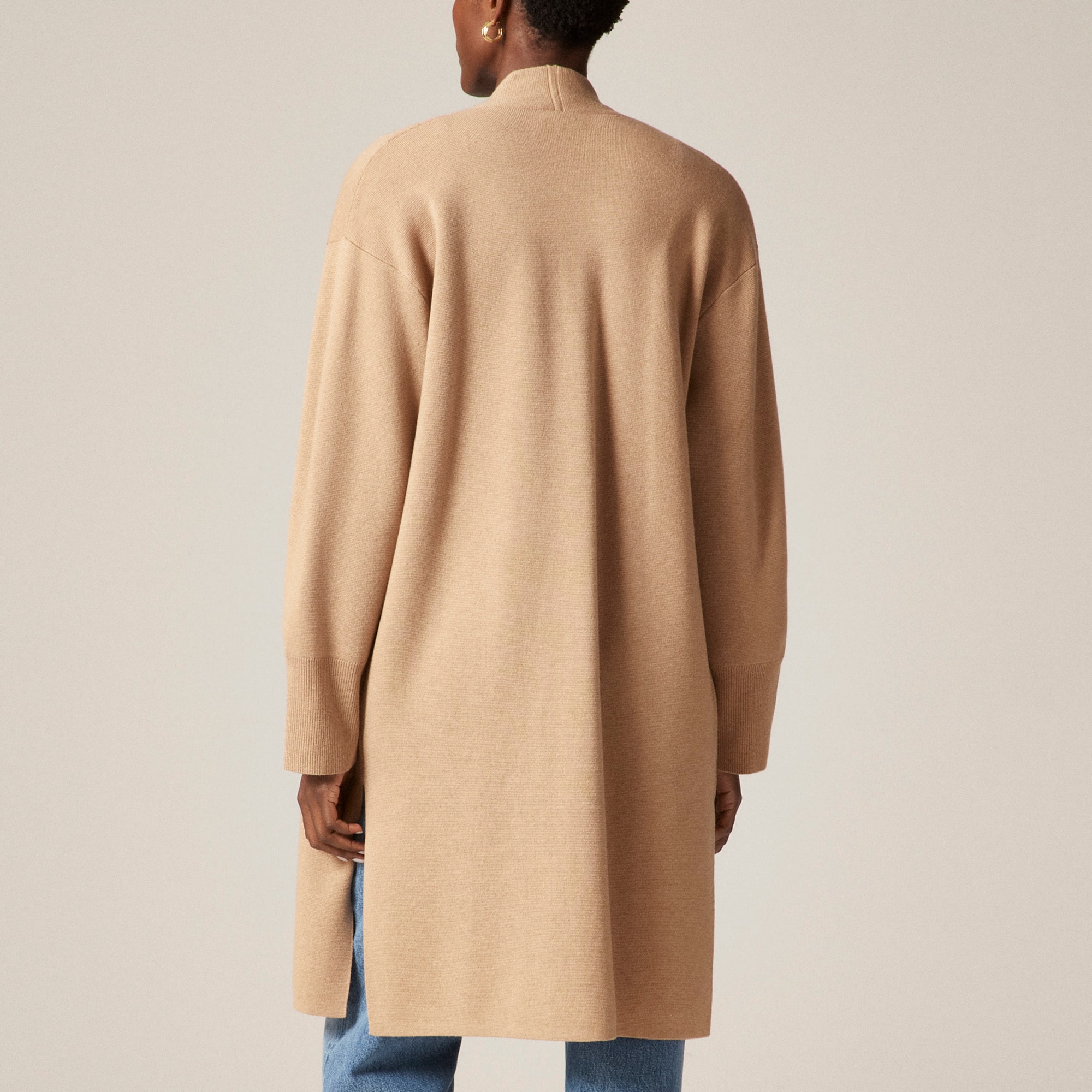 Long sweater blazer with side slits - image 4