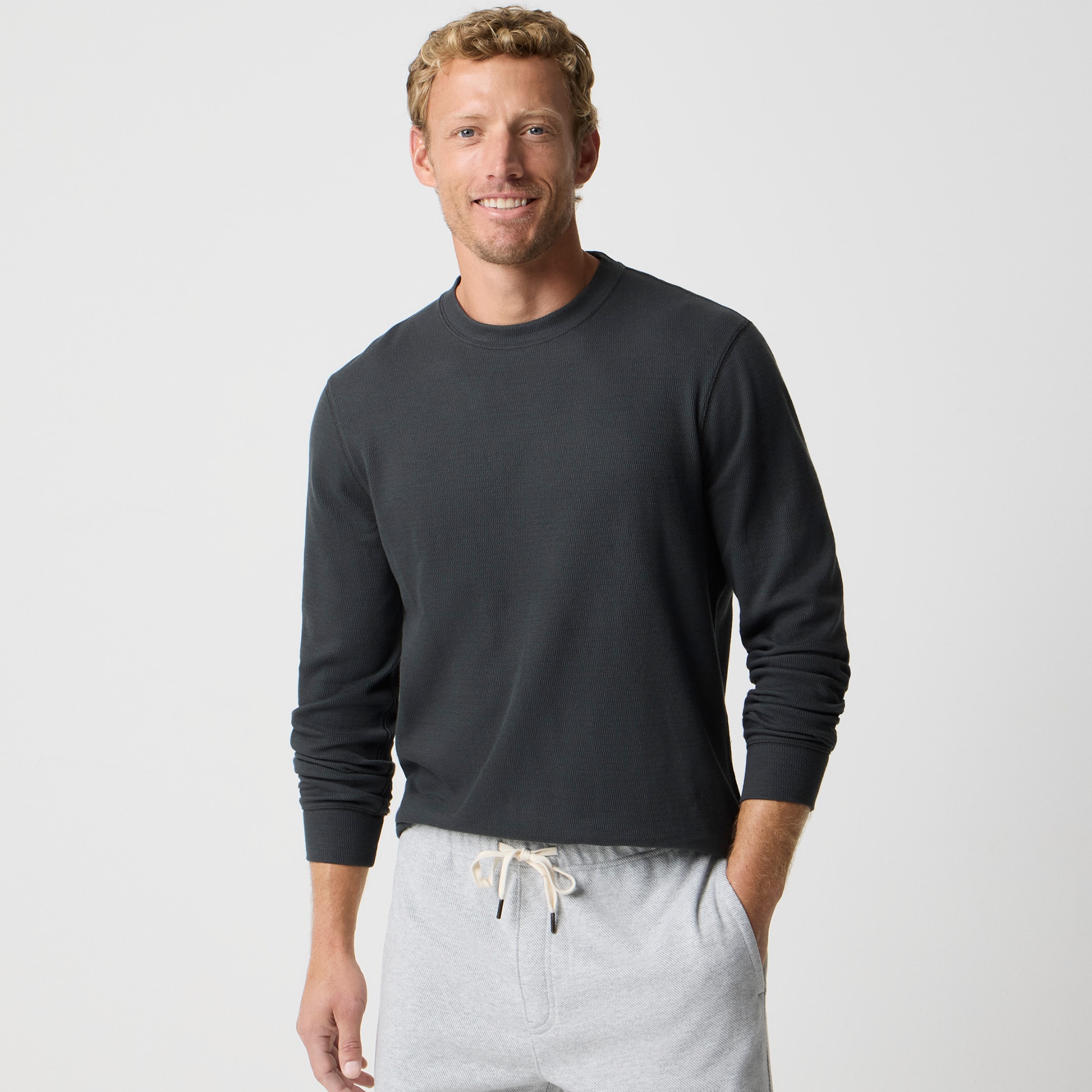 mens Long-sleeve textured tee
