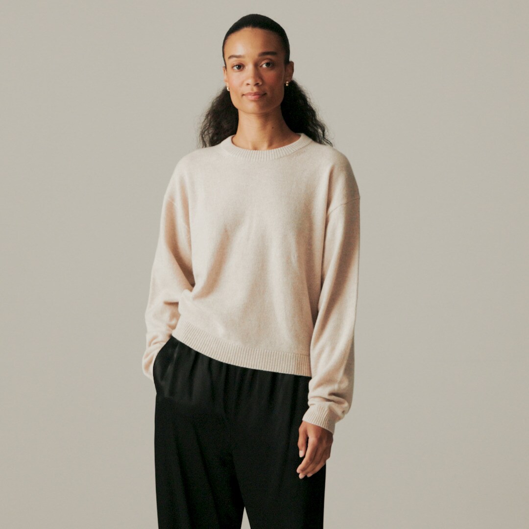 Perfect cashmere crewneck sweater