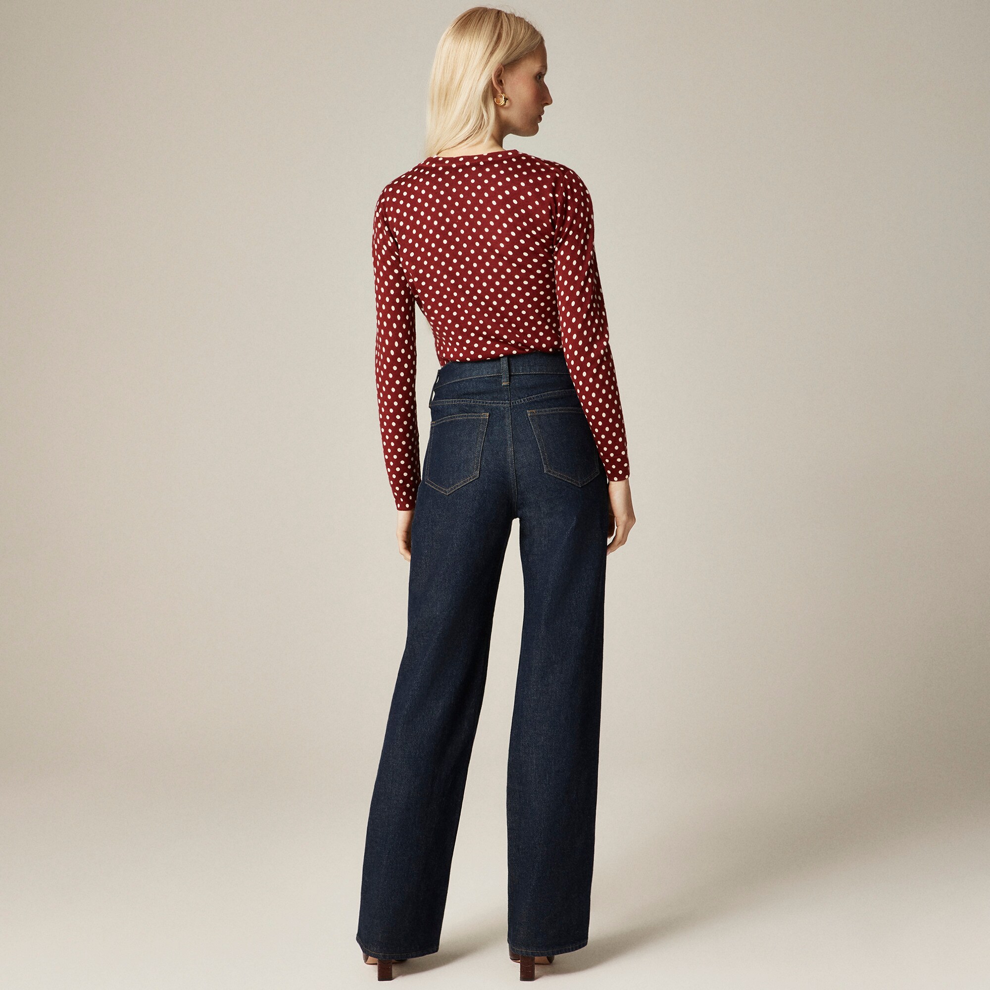 Full-length slim-wide jean