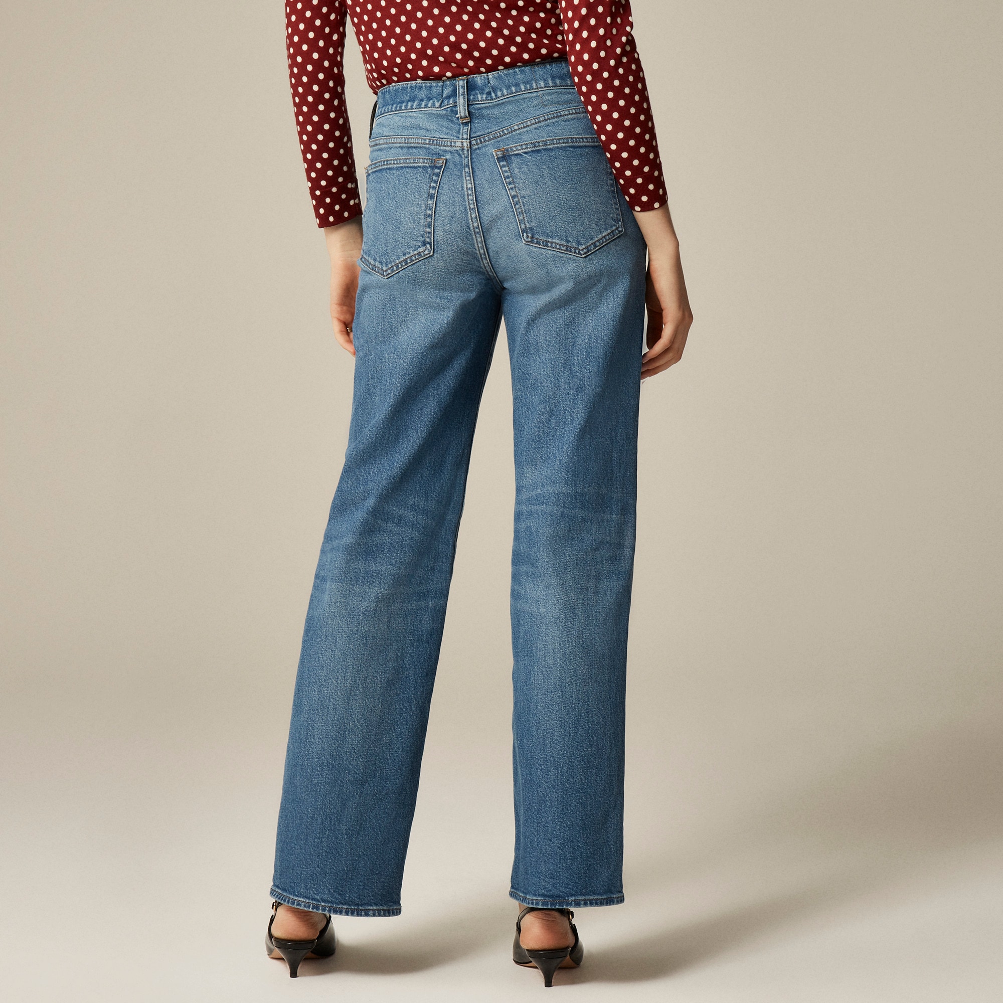 Full-length slim-wide jean