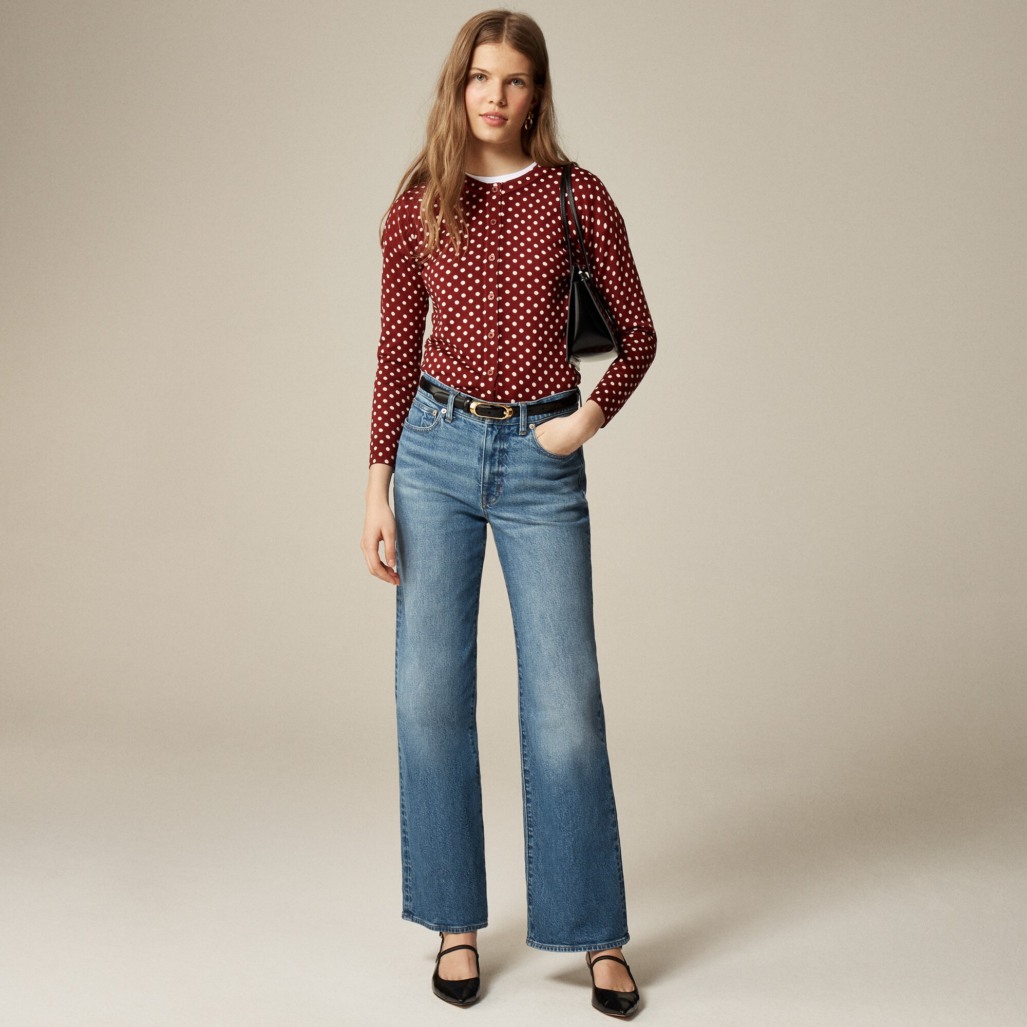  Full-length slim-wide jean