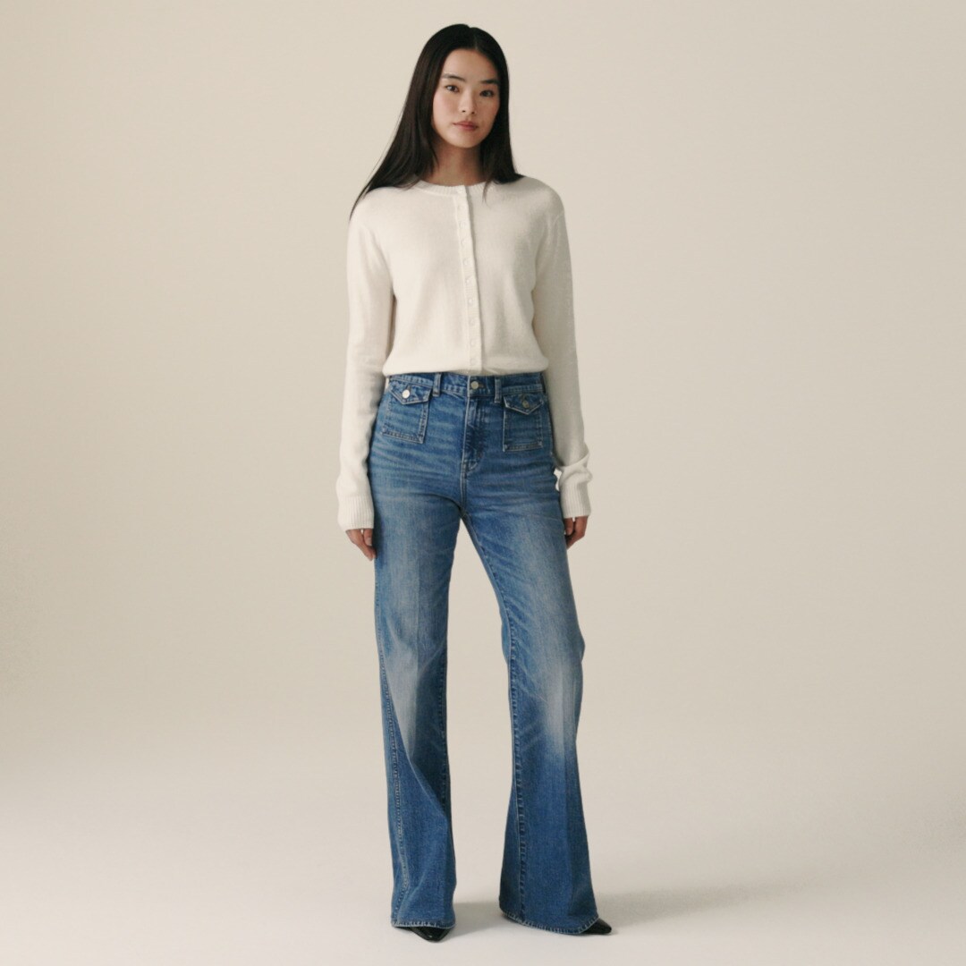 Vintage flare jean with flap pockets