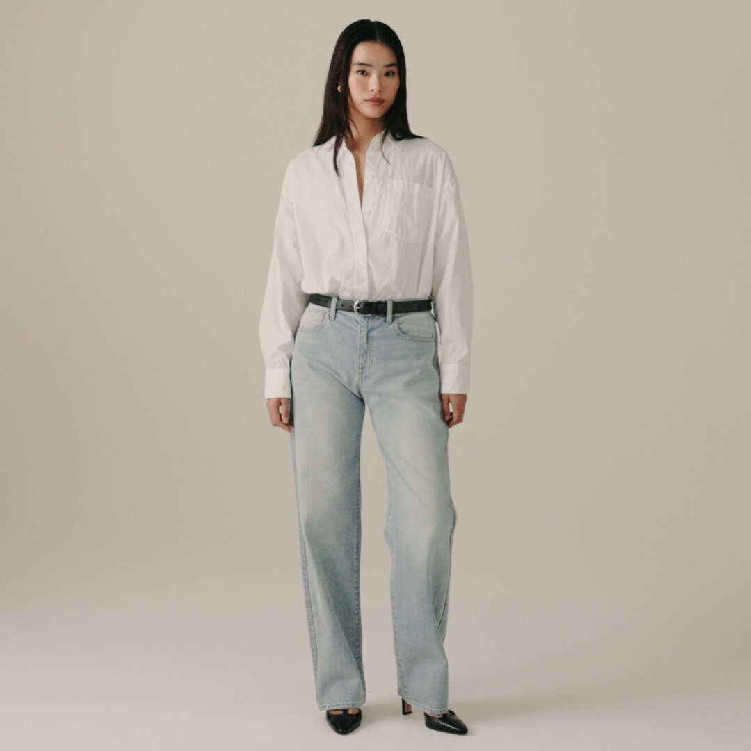 Mid-rise relaxed straight jean with embellishments