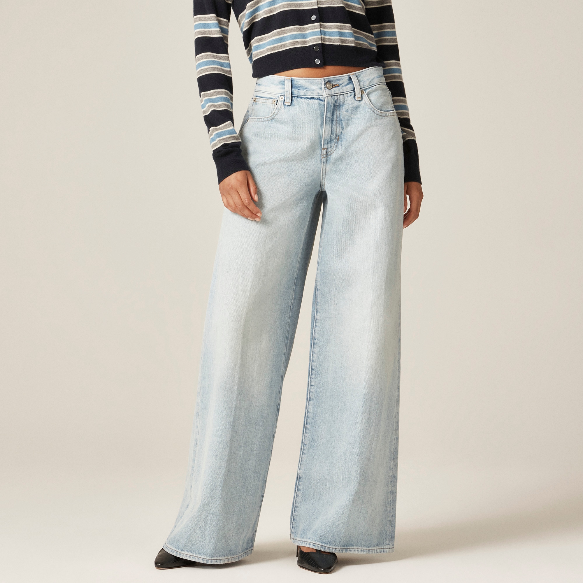 Mid-rise superwide-leg jean