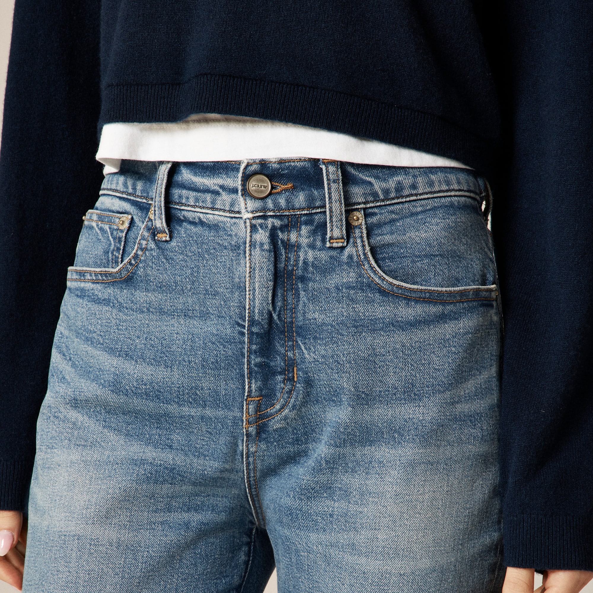 Nipped straight jean in stretch - image 4