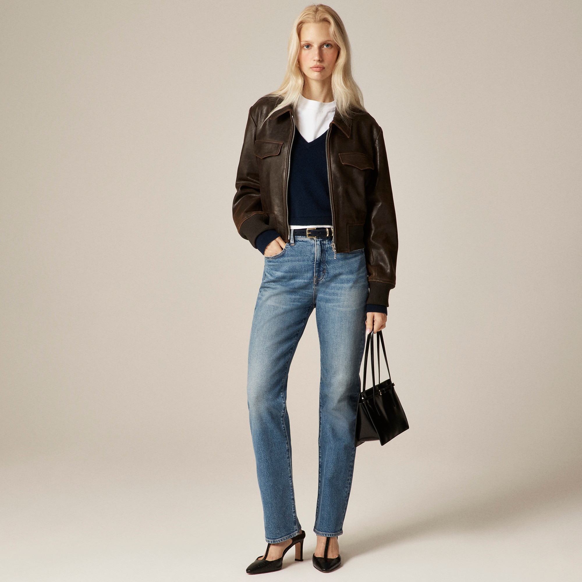 Nipped straight jean in stretch