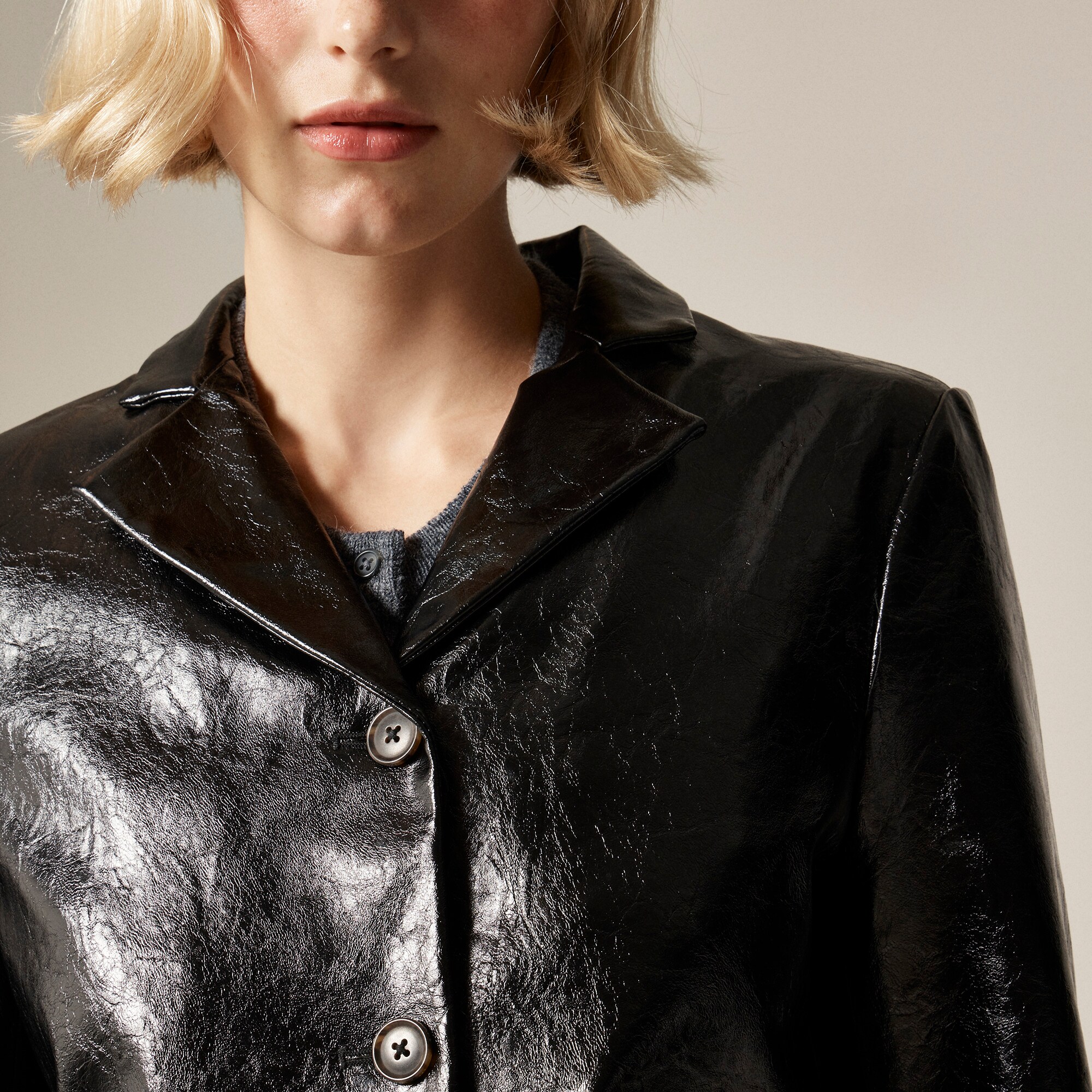 Shirt-jacket in faux distressed leather