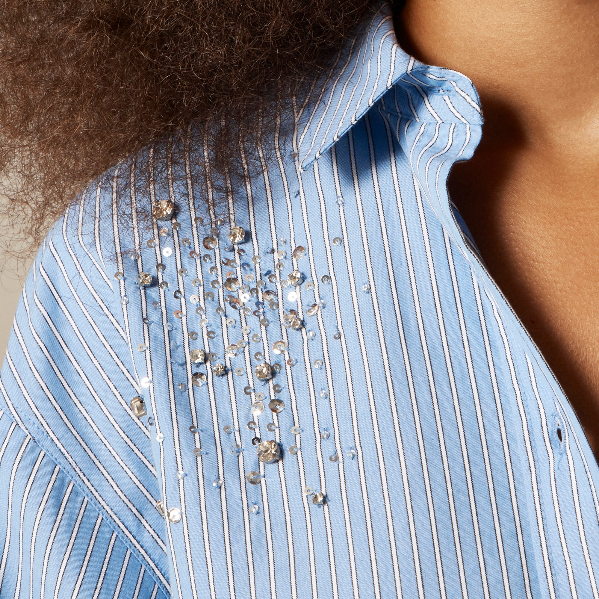 Étienne Cropped Button-up Shirt With Embellishments In Stripe For