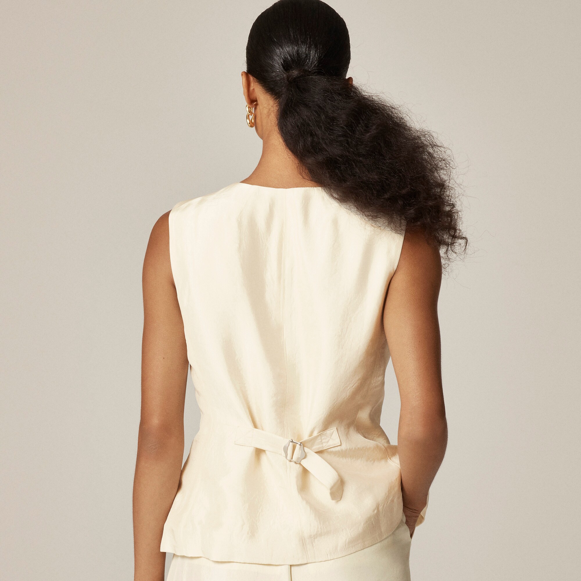 Essential cutaway vest top in textured satin