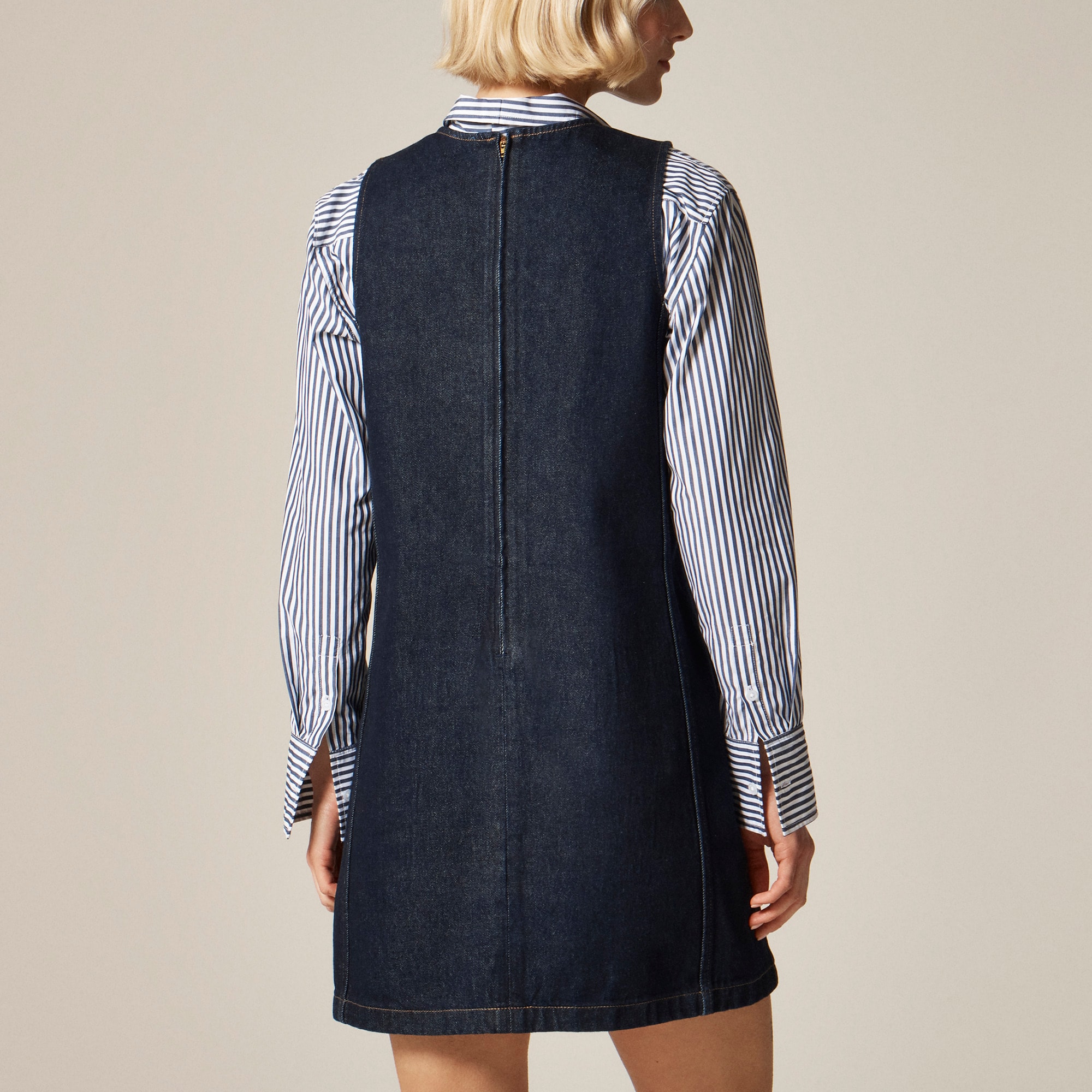Patch-pocket shift dress in denim - image 4