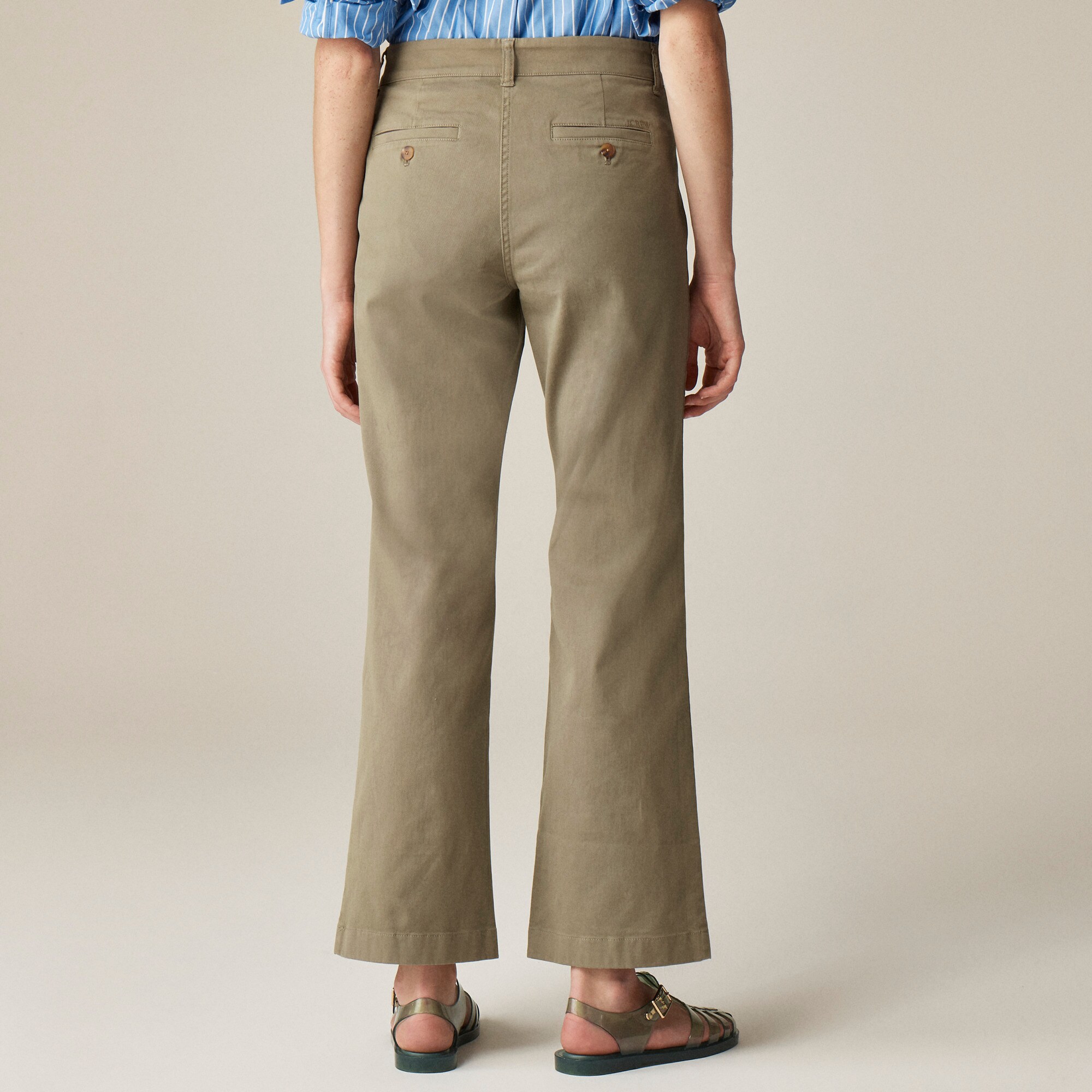 Charley kickout cropped pant in chino