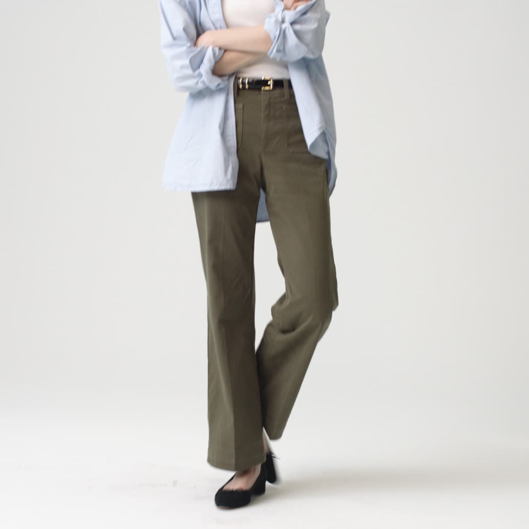 Charley kickout cropped pant in chino