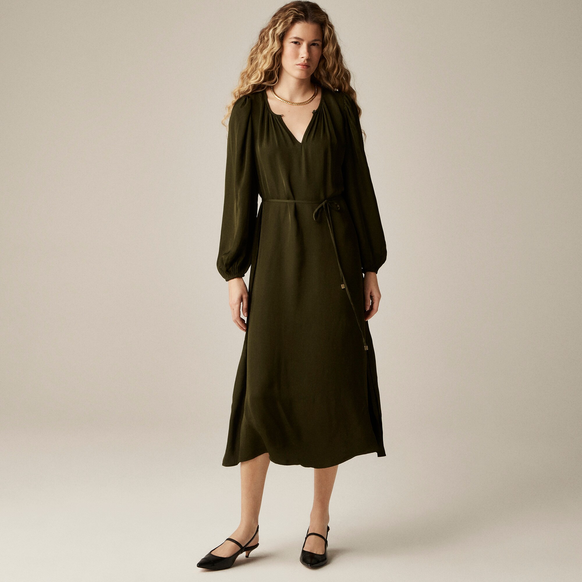  Drapey tie-waist dress