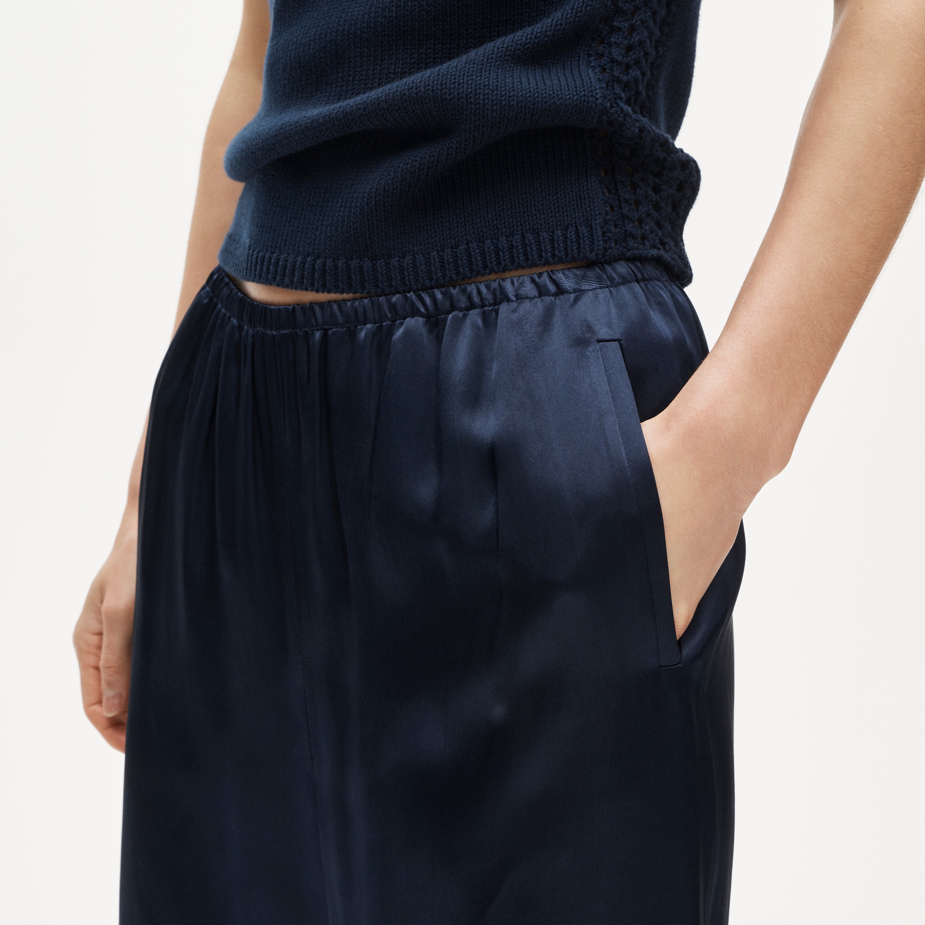 Cosmo pant in luster charmeuse